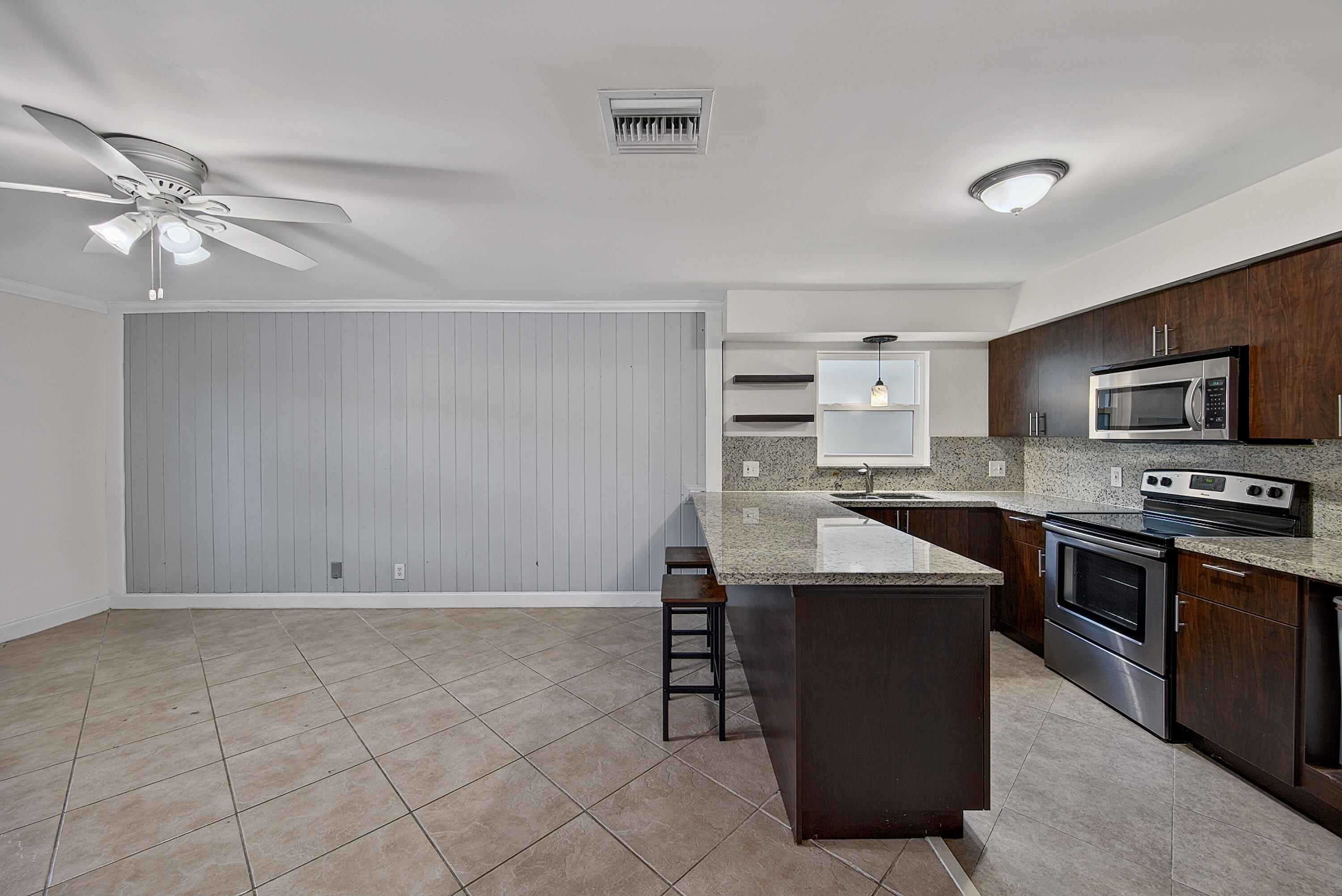 191 NE 6th Court