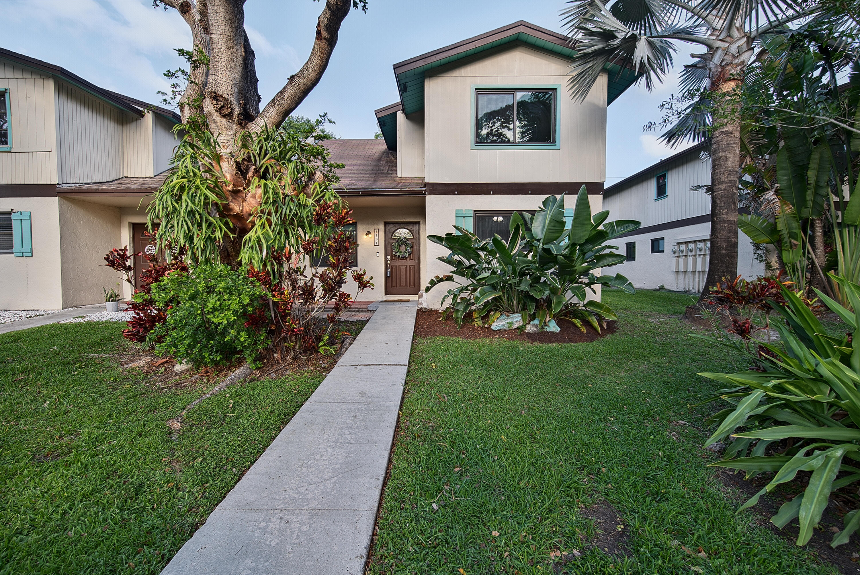 191 NE 6th Court