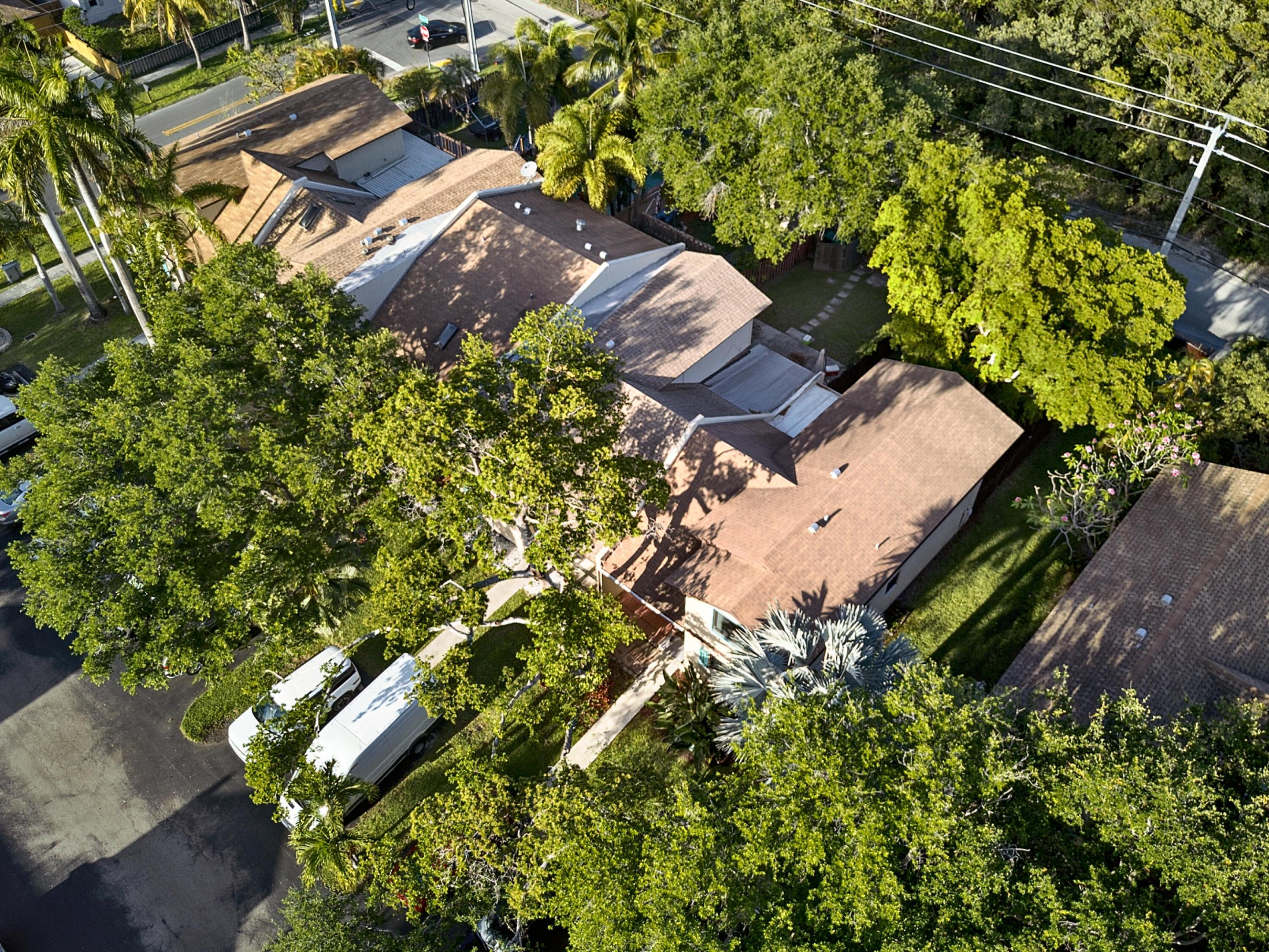 191 NE 6th Court