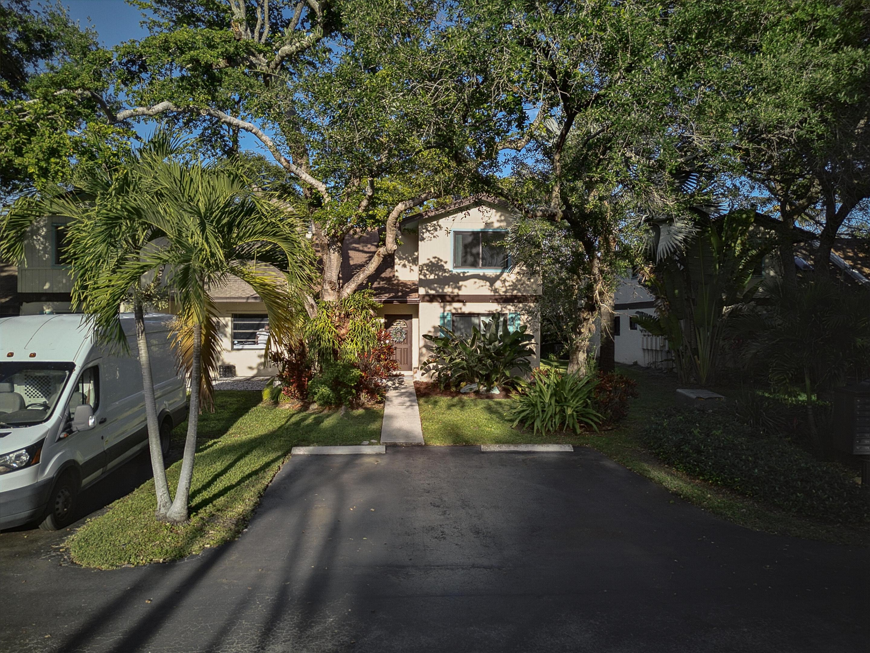 191 NE 6th Court