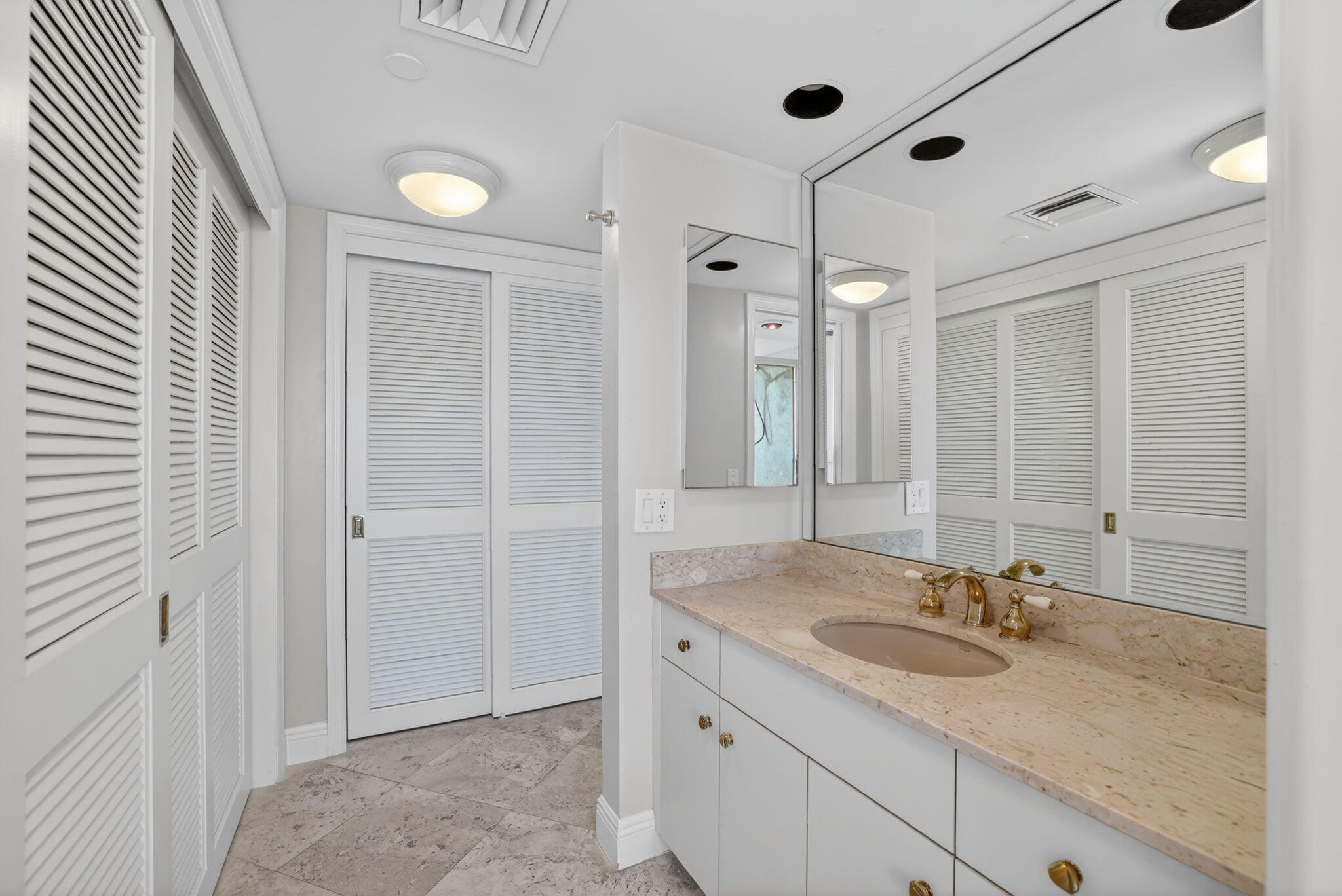1400 S Ocean Boulevard 1003