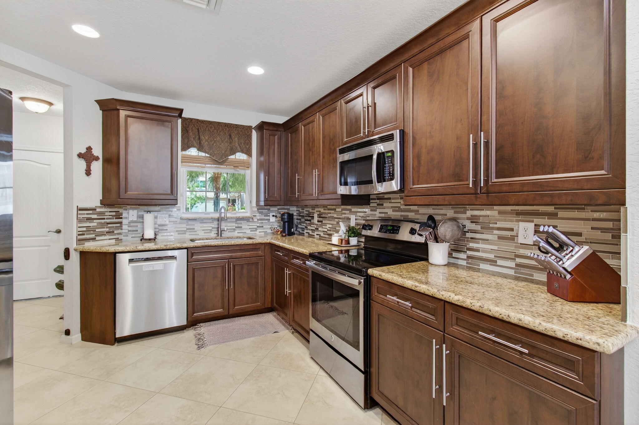 4353 Colony View Drive