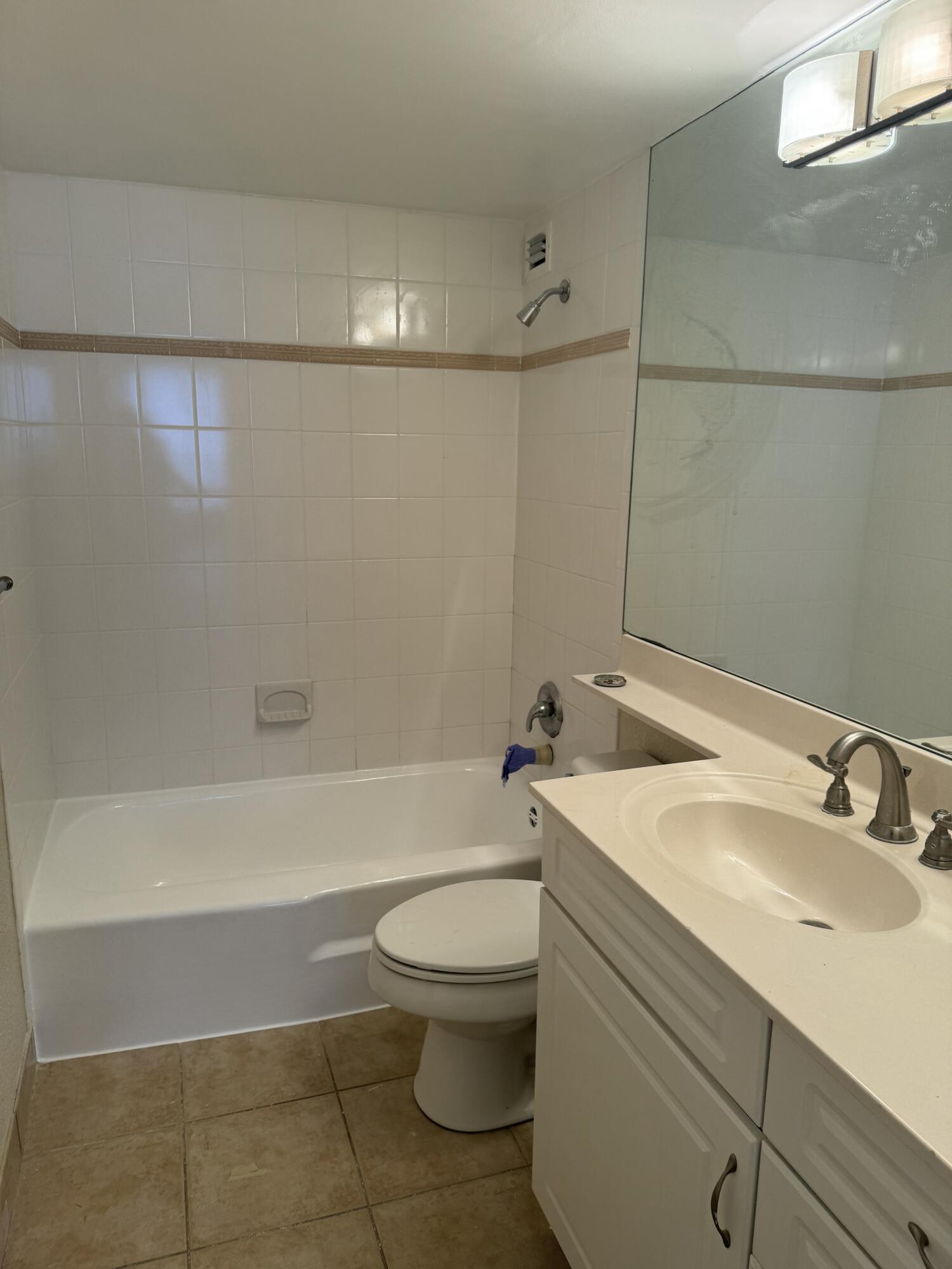 1000 Spanish River Road 3b