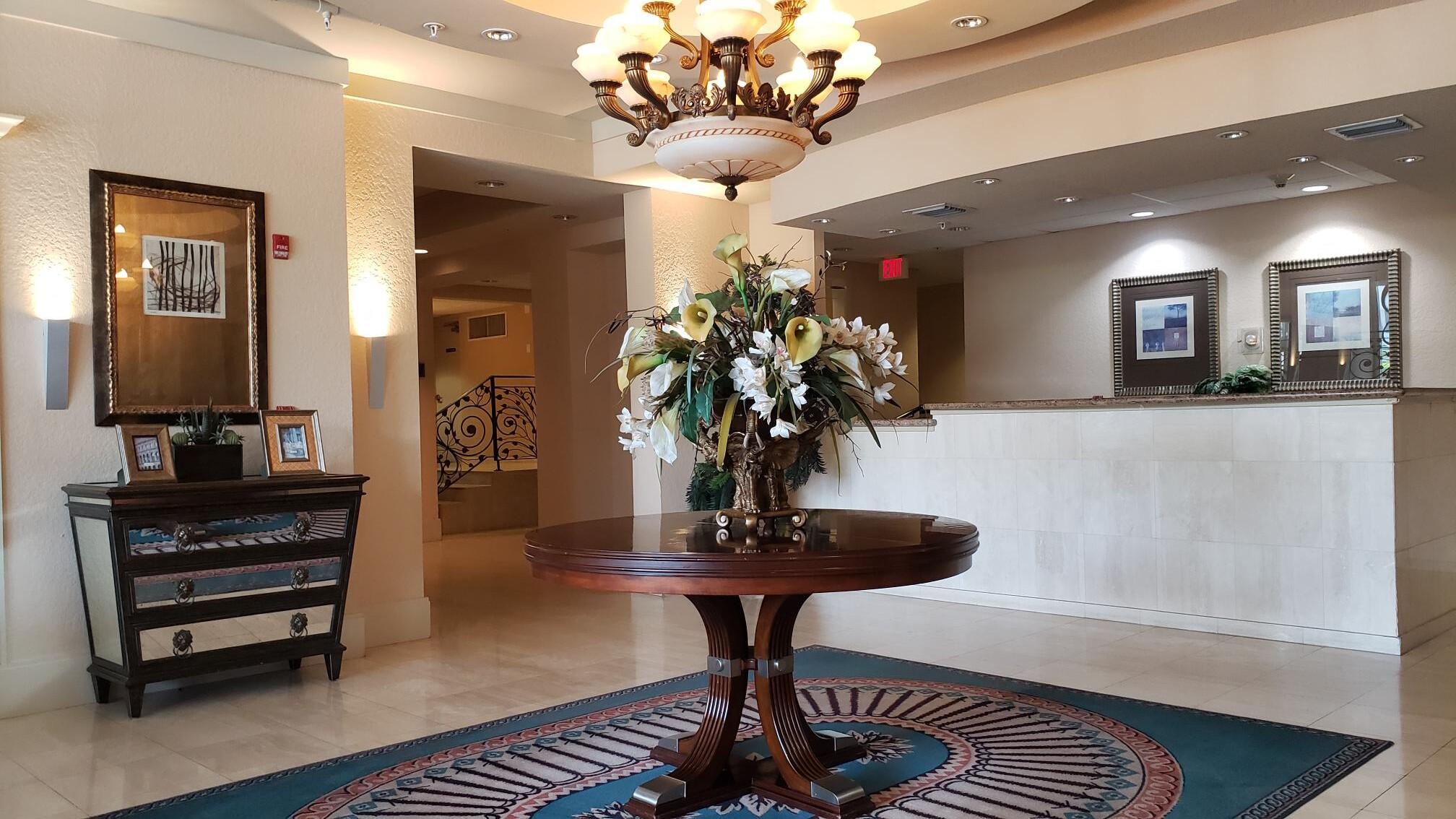 1000 Spanish River Road 3b