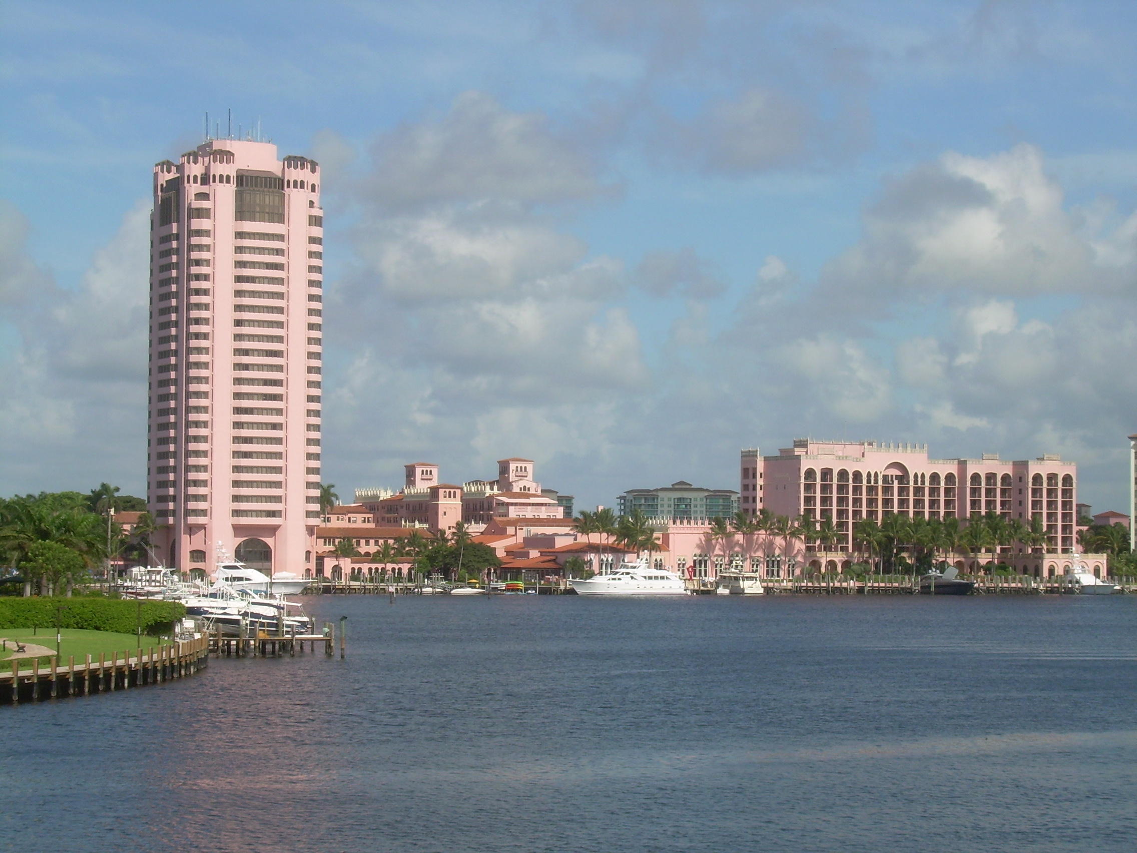1000 Spanish River Road 3b