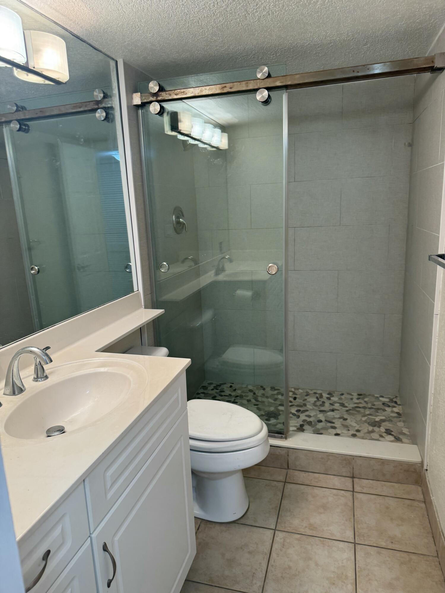 1000 Spanish River Road 3b