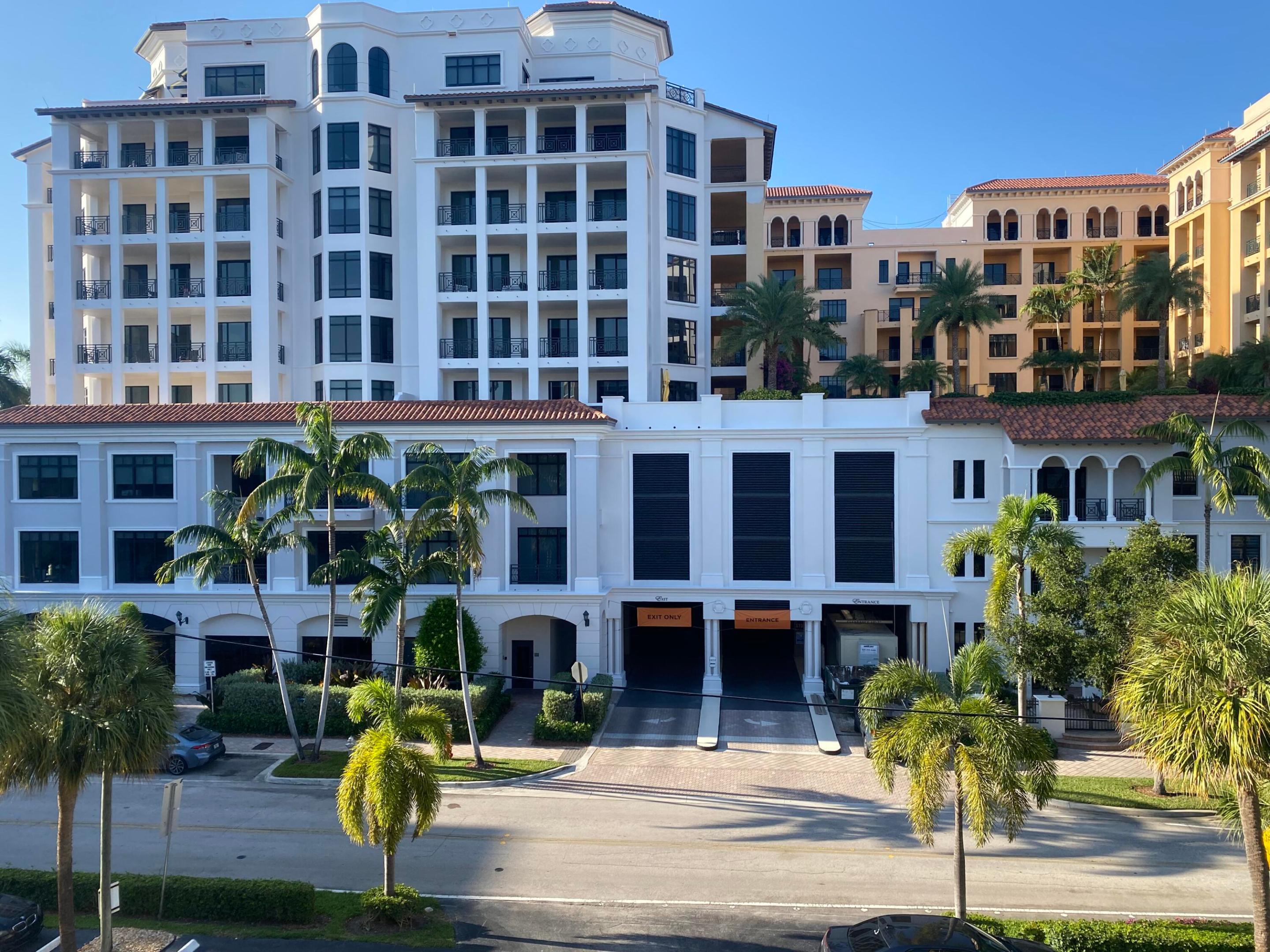 200 E Royal Palm Road 4080