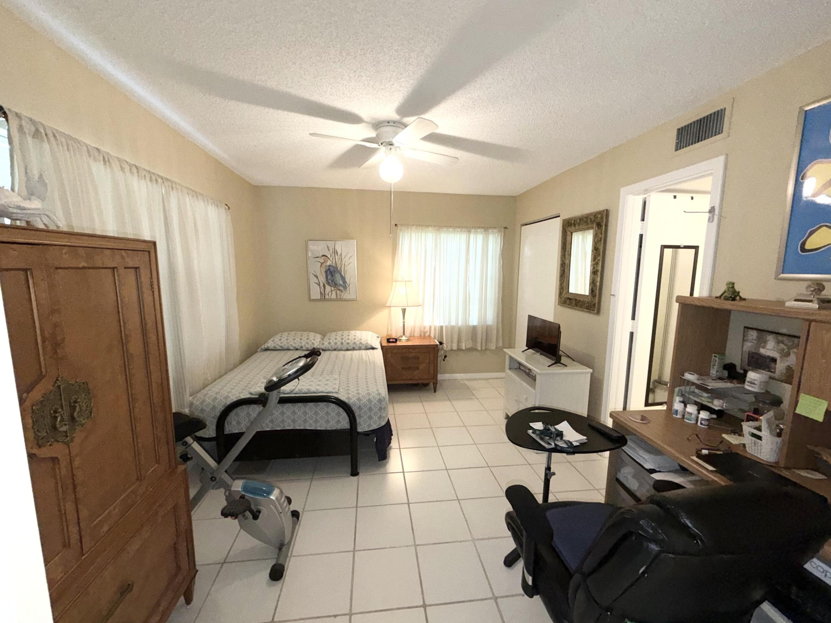 1030 Silk Oak Terrace 101