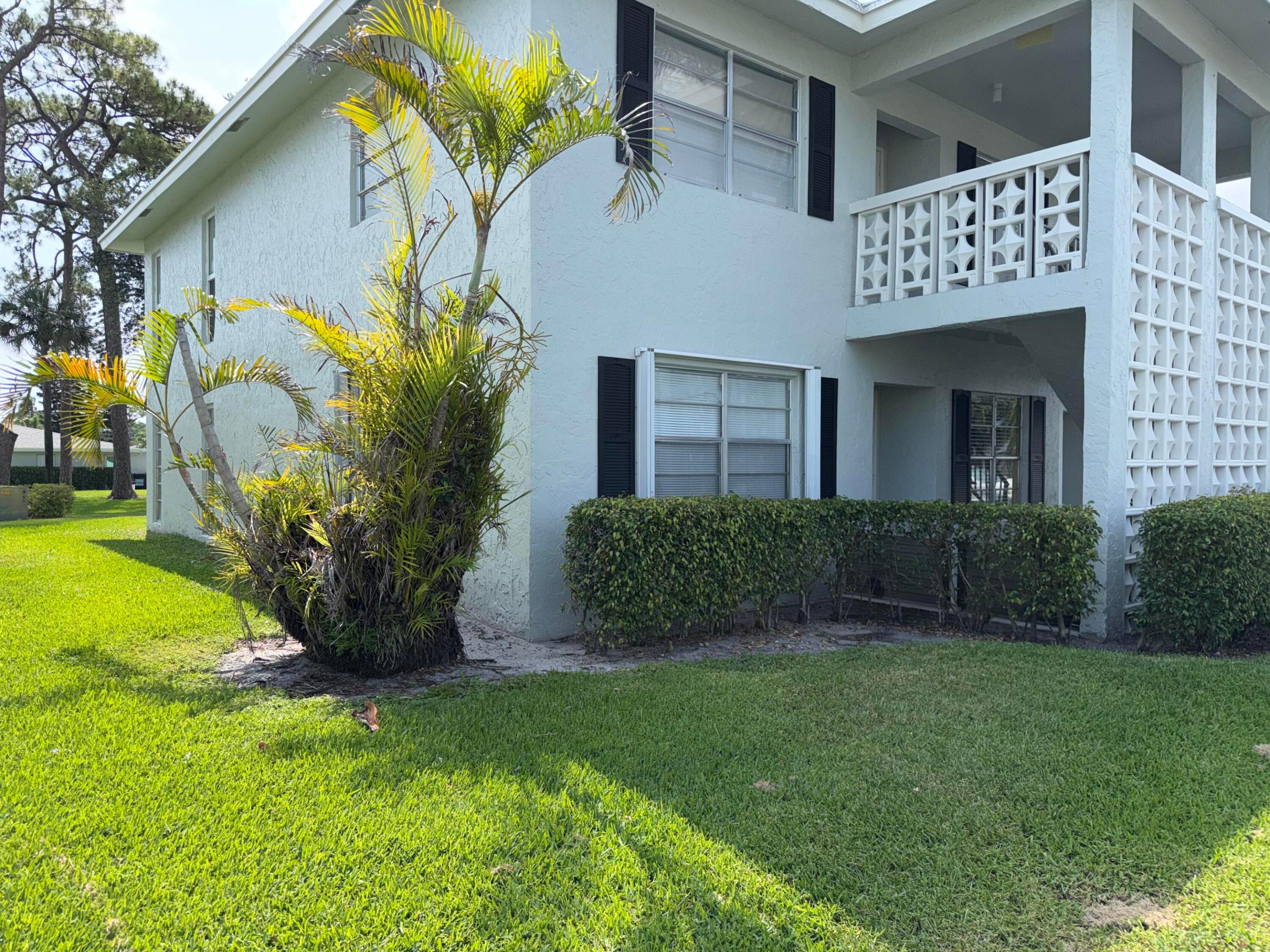 1030 Silk Oak Terrace 101