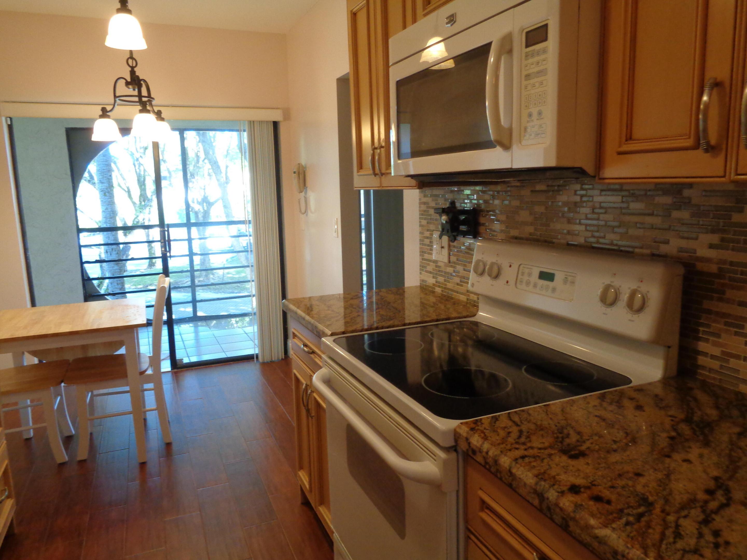 6328 W Longboat Ln Lane W 201