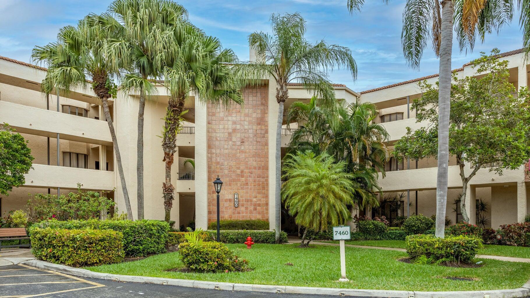 7460 La Paz Boulevard