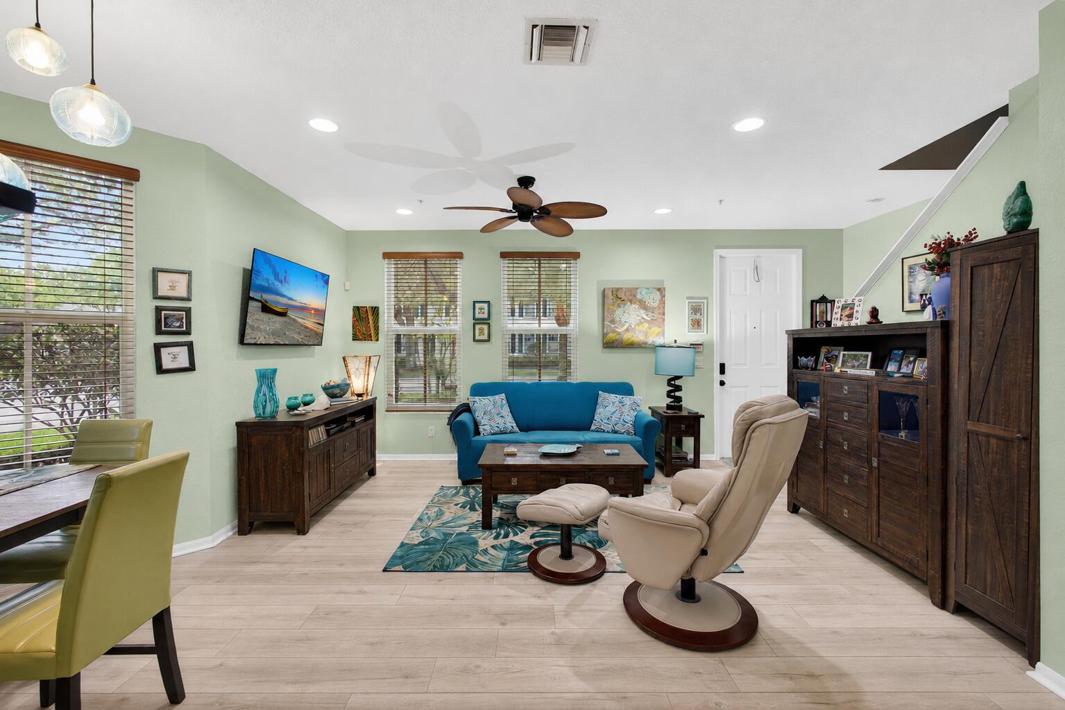 4345 Parkside Drive