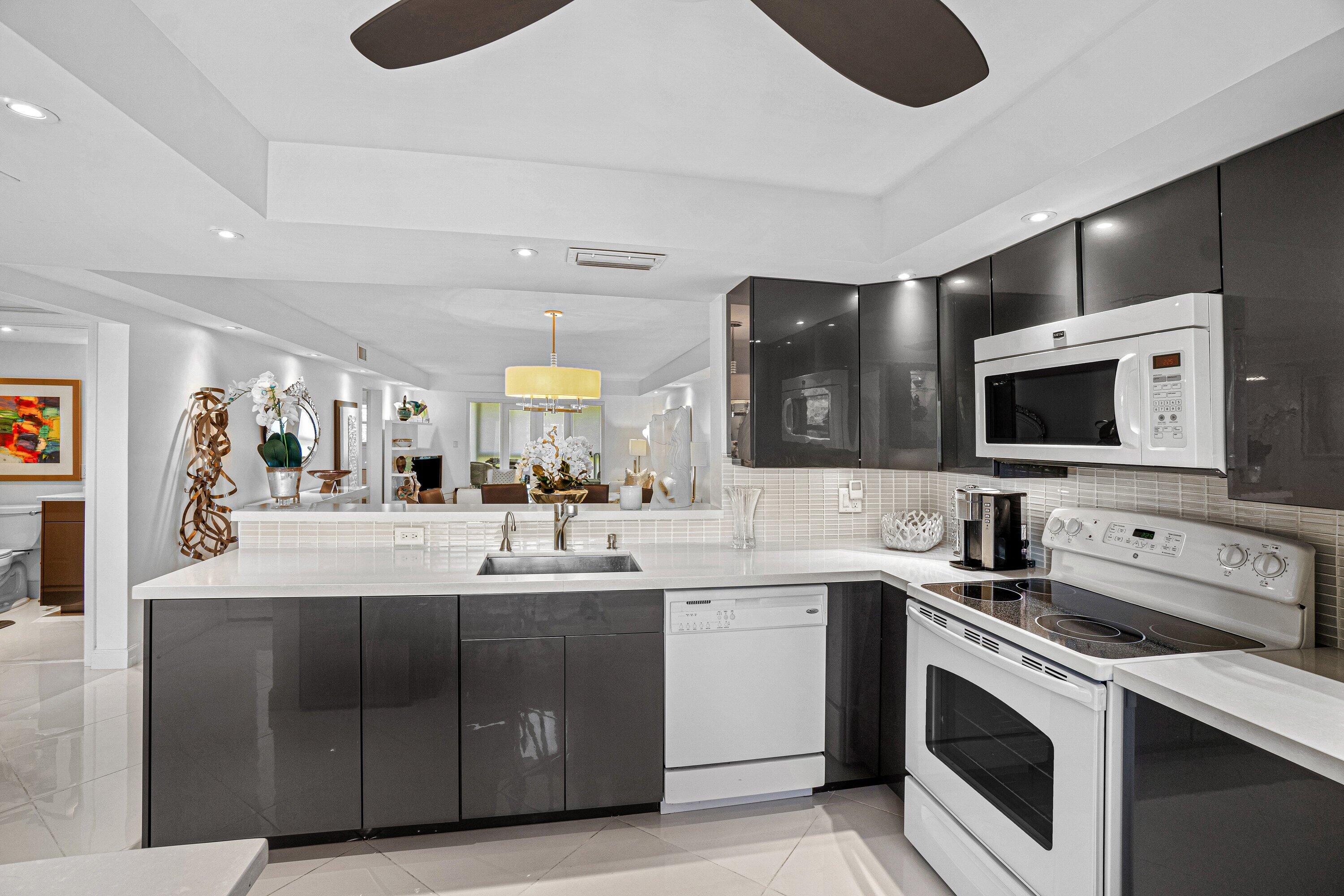 3502 Bimini Lane