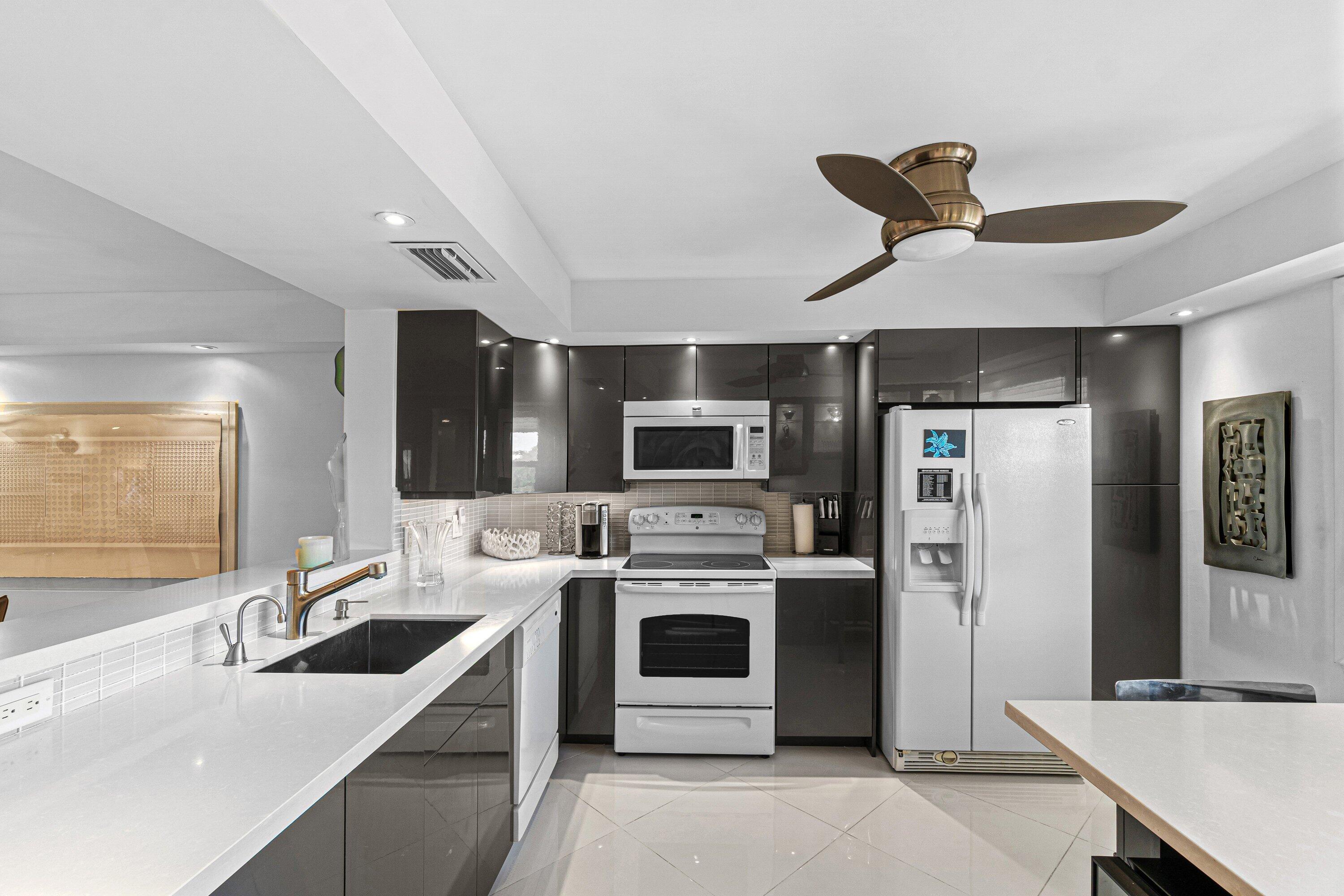 3502 Bimini Lane