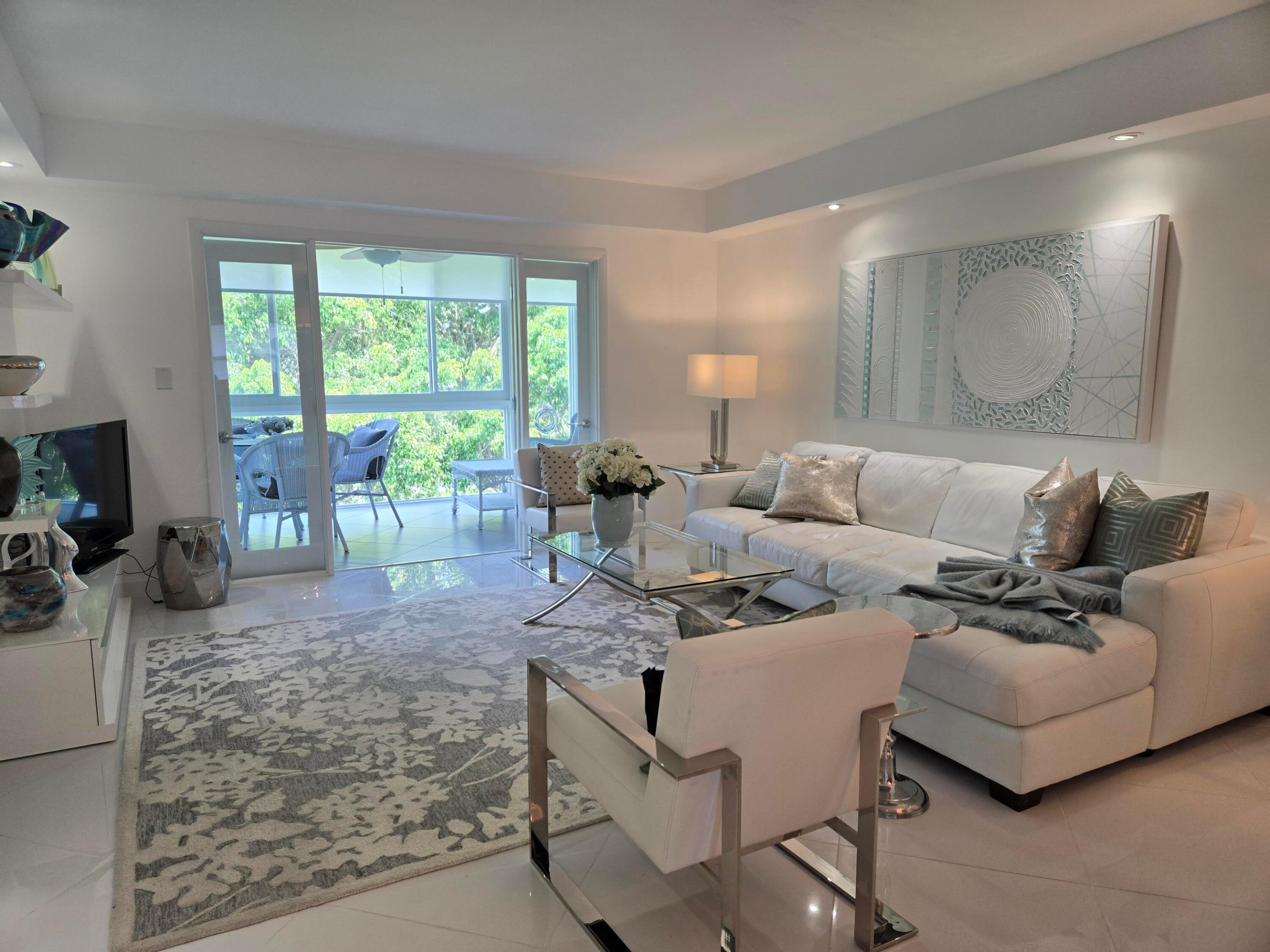 3502 Bimini Lane