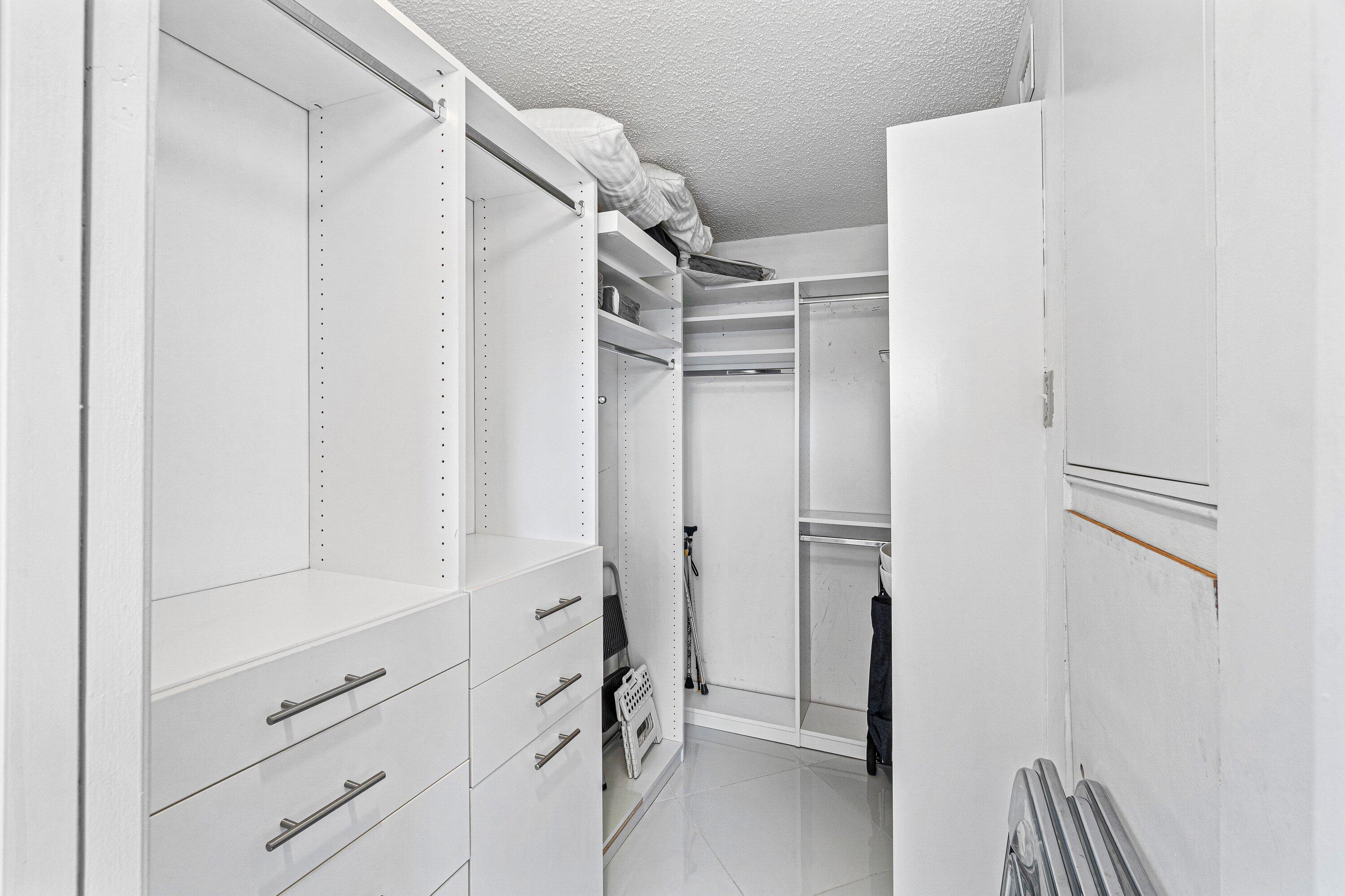 3502 Bimini Lane