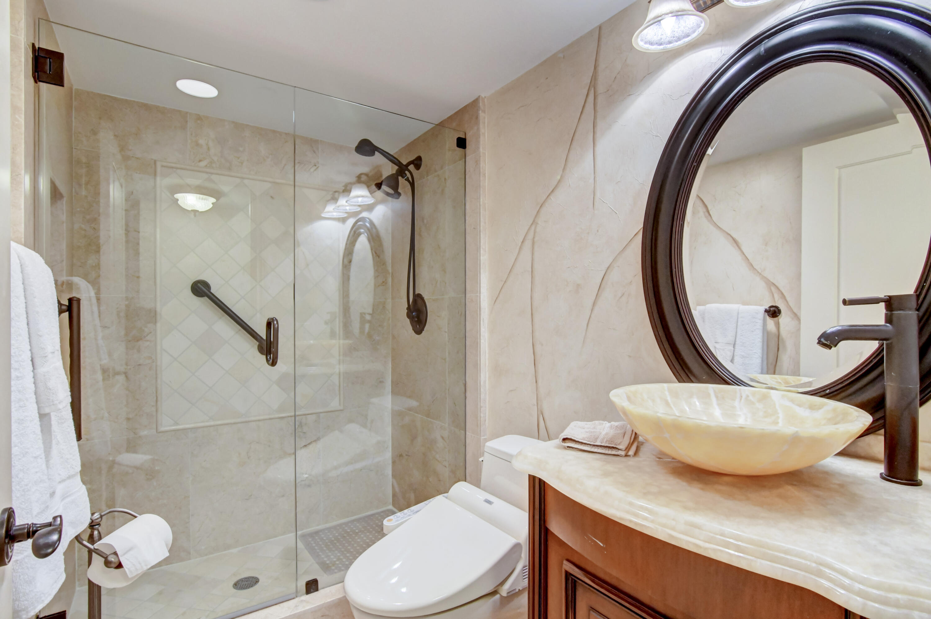 250 S Ocean Boulevard 16-c