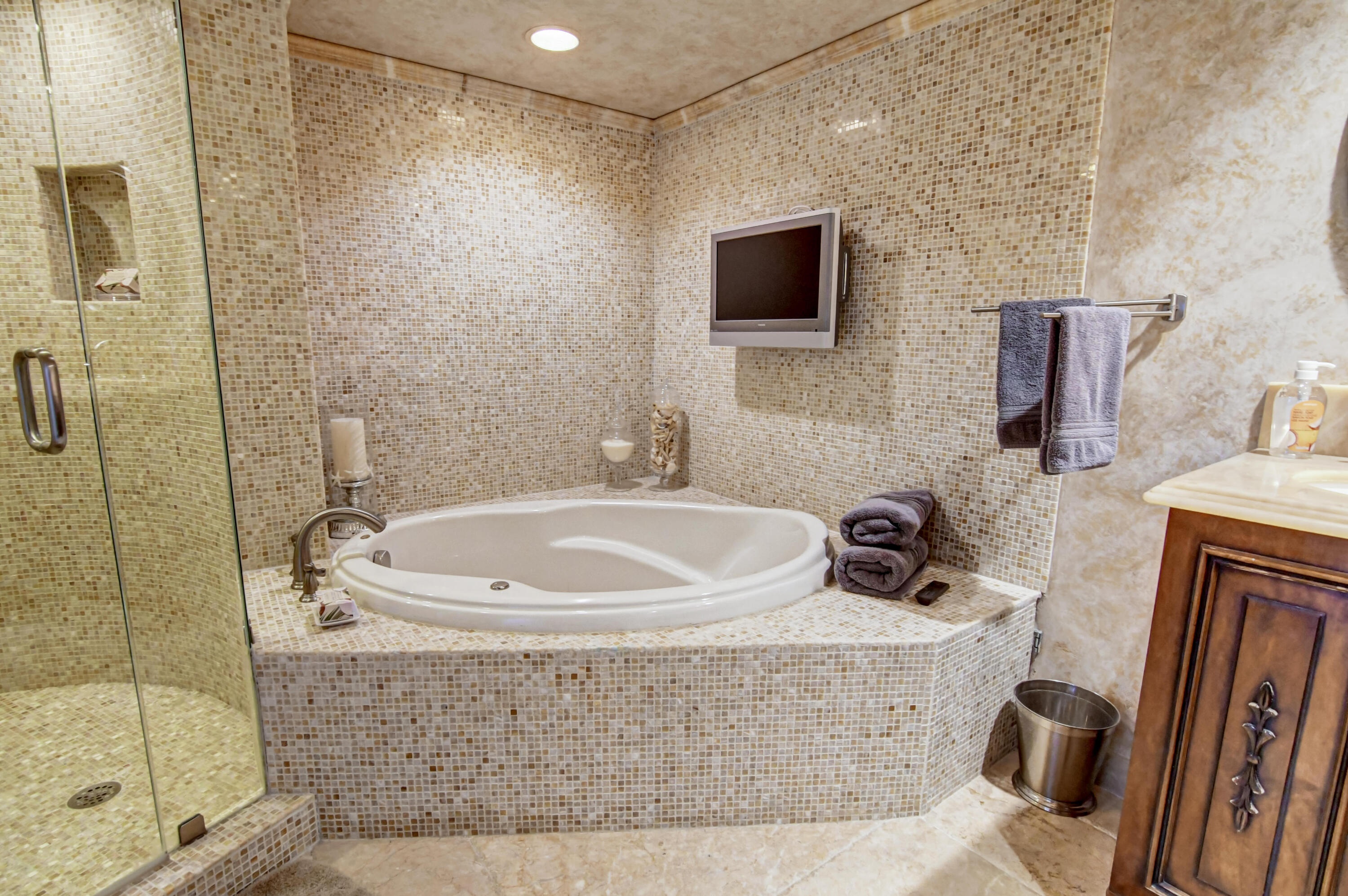 250 S Ocean Boulevard 16-c