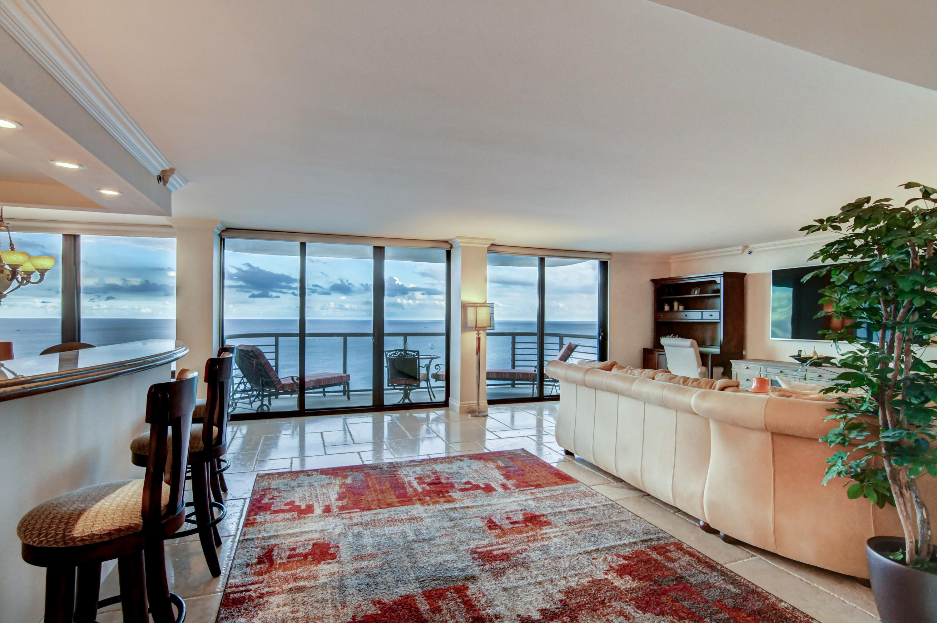 250 S Ocean Boulevard 16-c