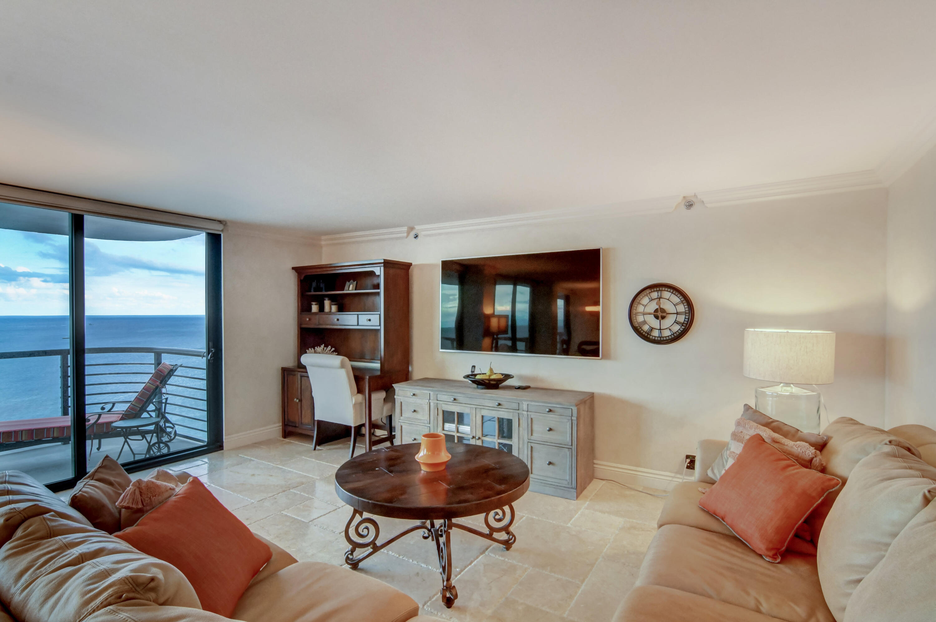 250 S Ocean Boulevard 16-c