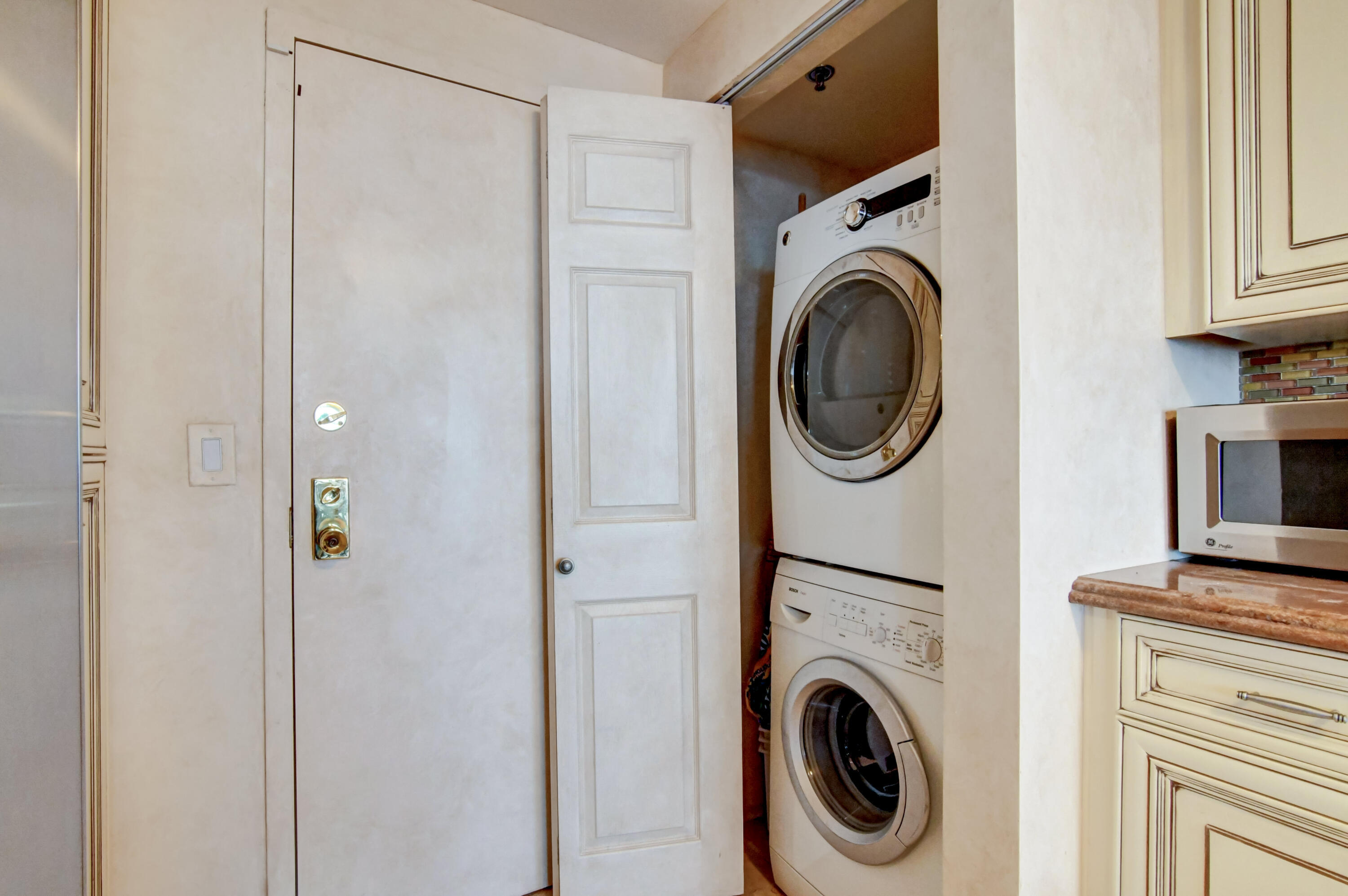 250 S Ocean Boulevard 16-c