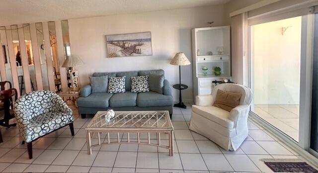 6000 N Ocean Boulevard 12h, Lauderdale-By-The-Sea Unit: 12h
