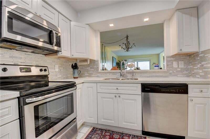 6000 N Ocean Boulevard 12h, Lauderdale-By-The-Sea Unit: 12h