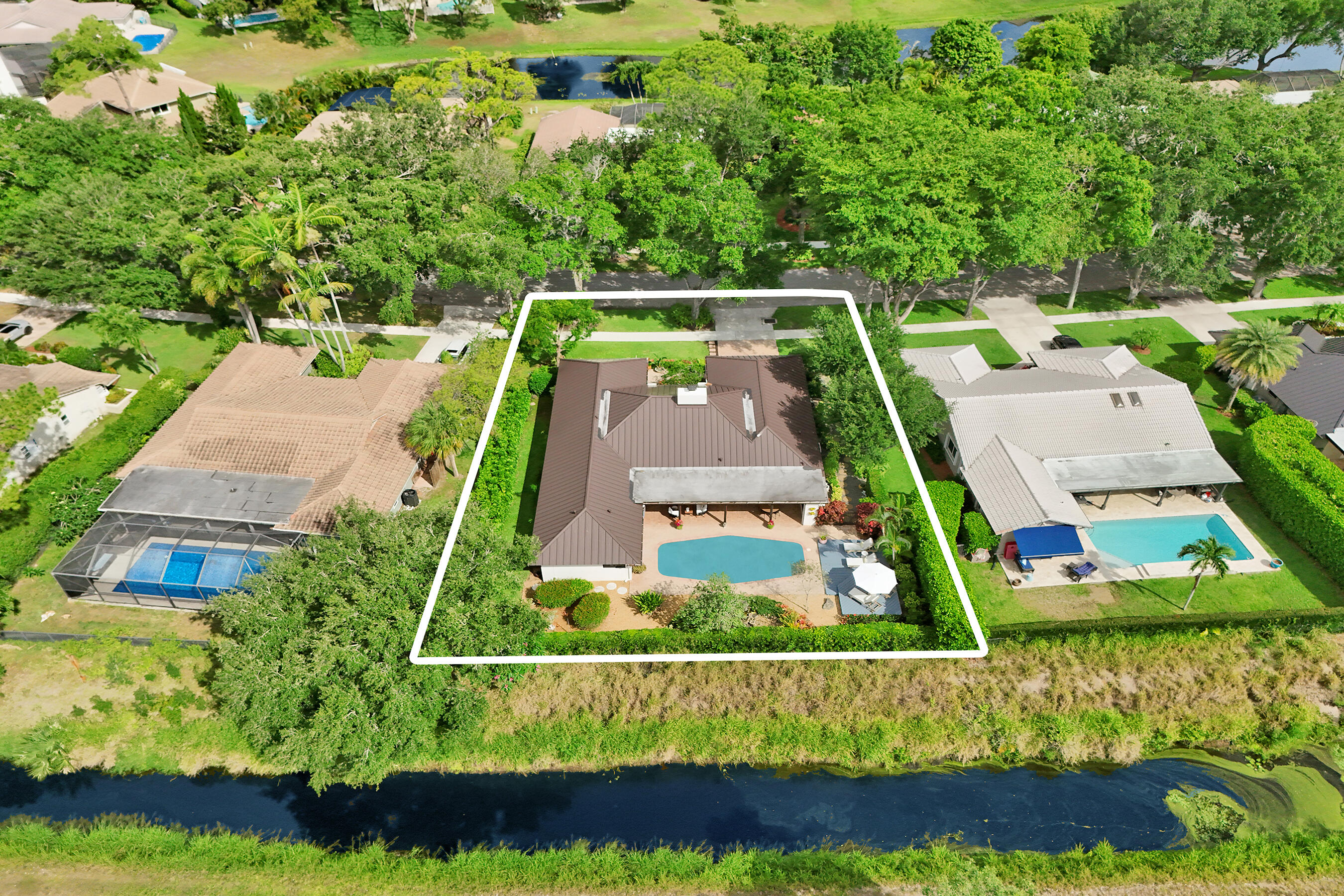 3484 Pine Haven Circle