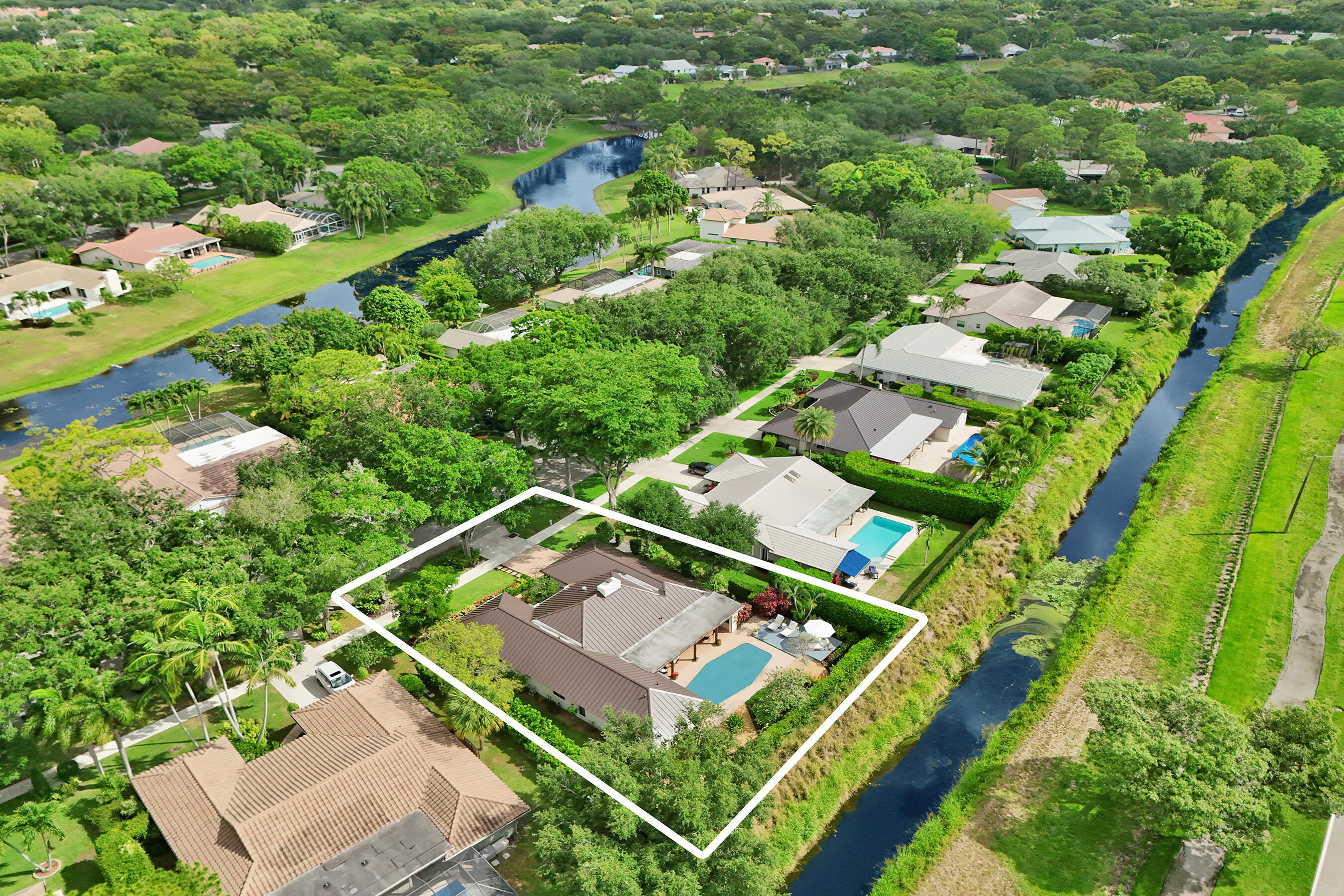 3484 Pine Haven Circle