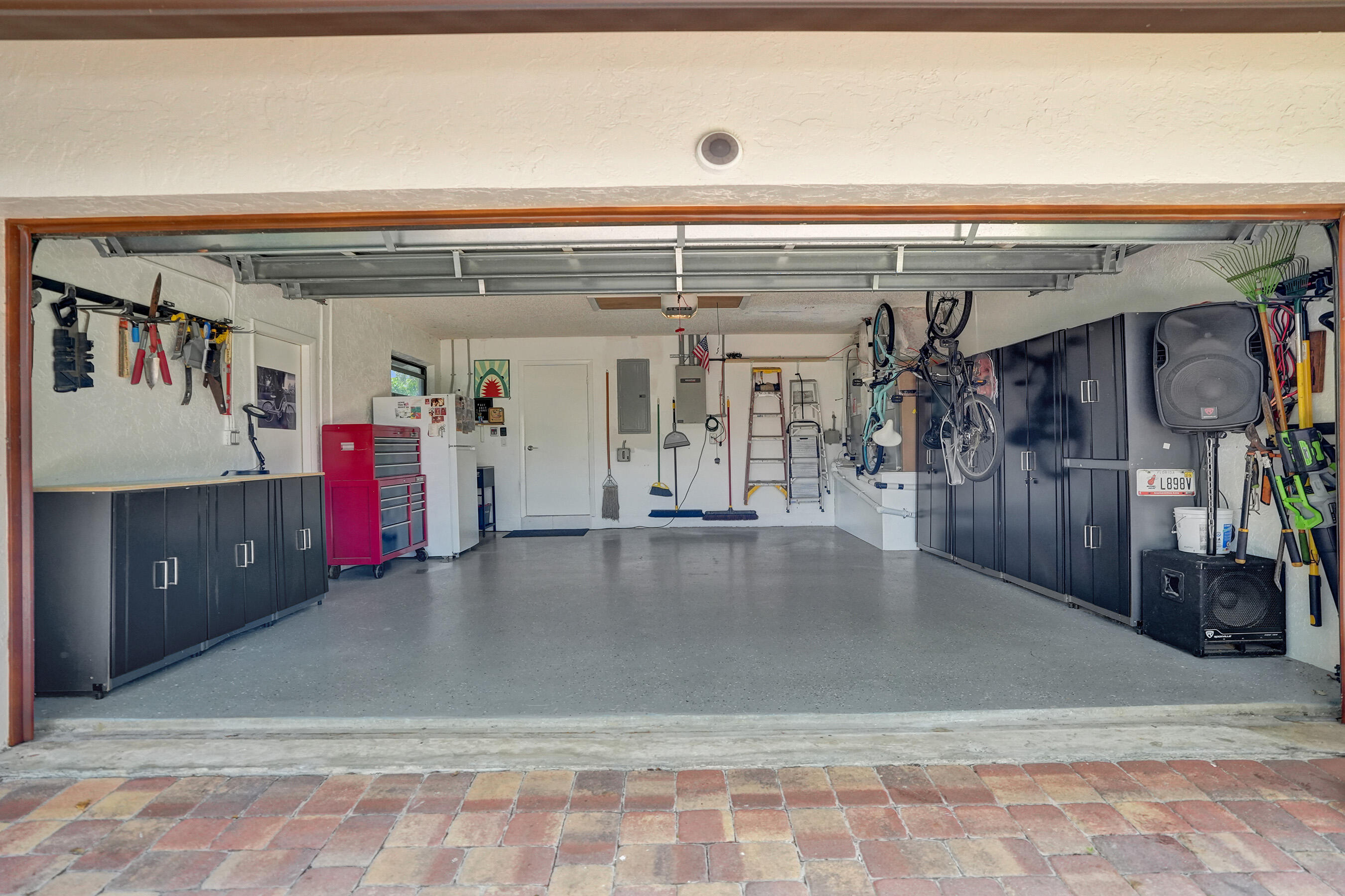 3484 Pine Haven Circle