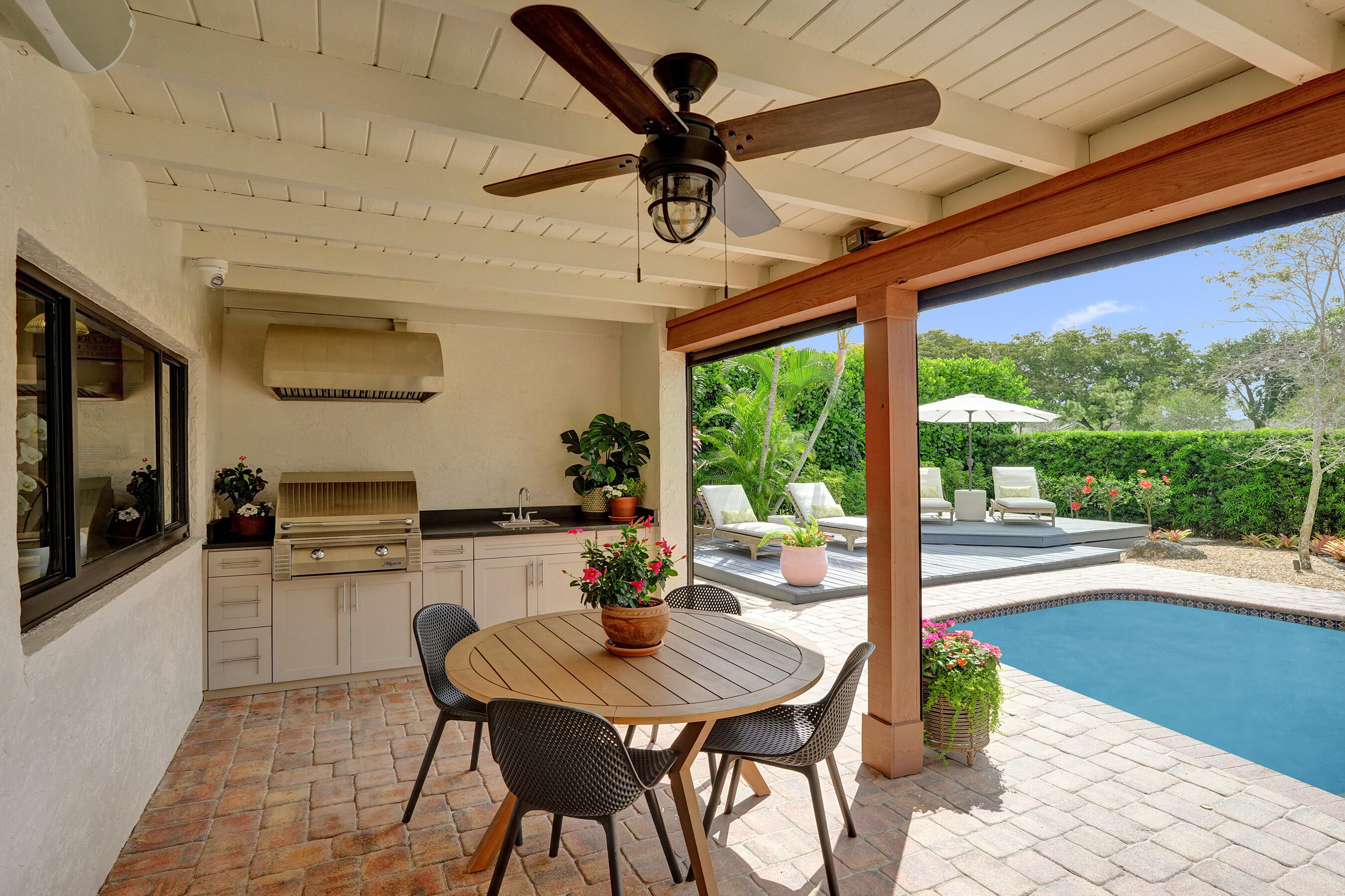 3484 Pine Haven Circle