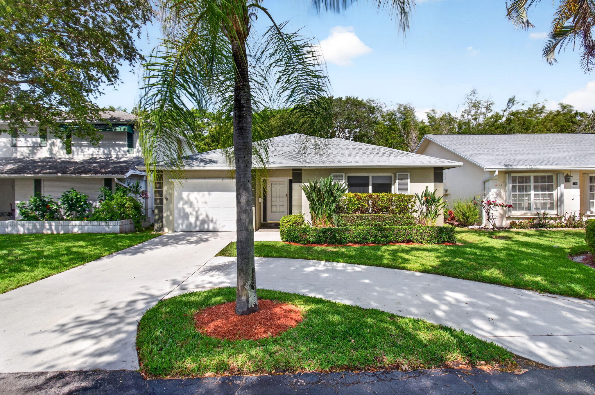201 Del Rio Boulevard