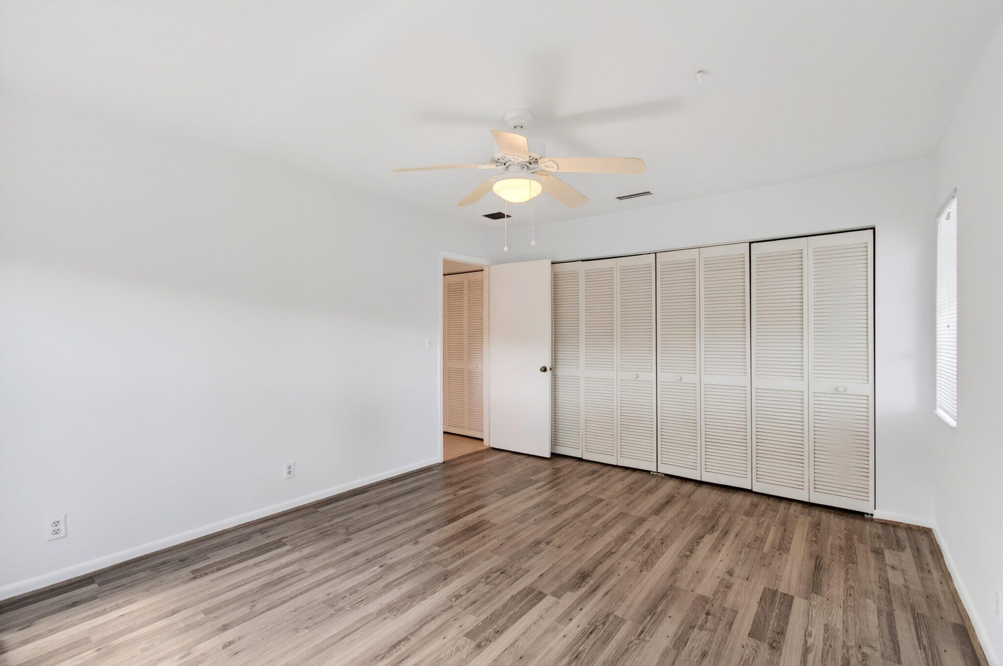 201 Del Rio Boulevard