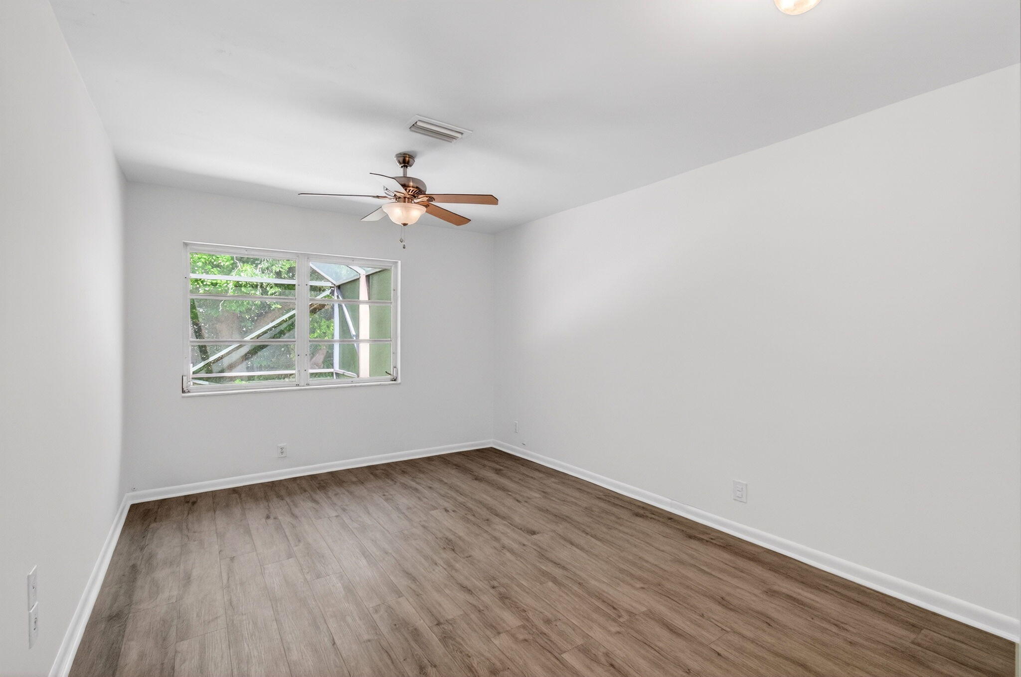 201 Del Rio Boulevard