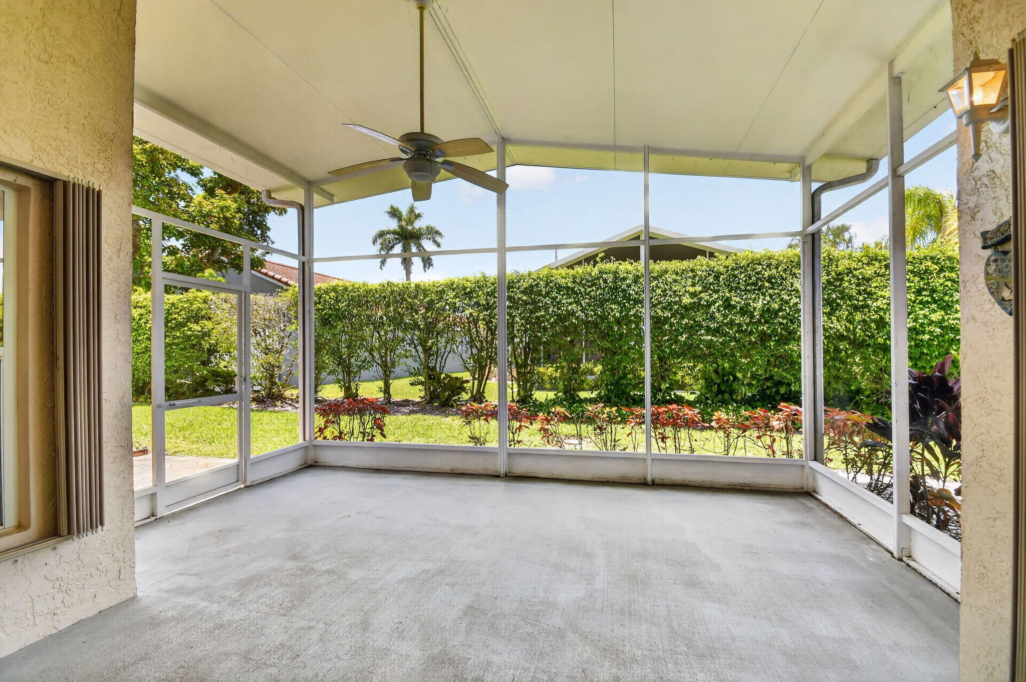 8171 Palm Gate Drive