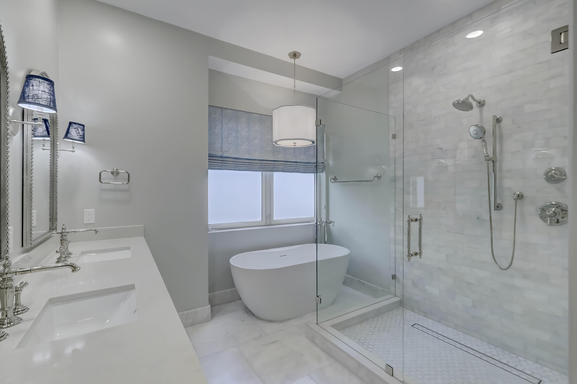 425 NE 11th Avenue