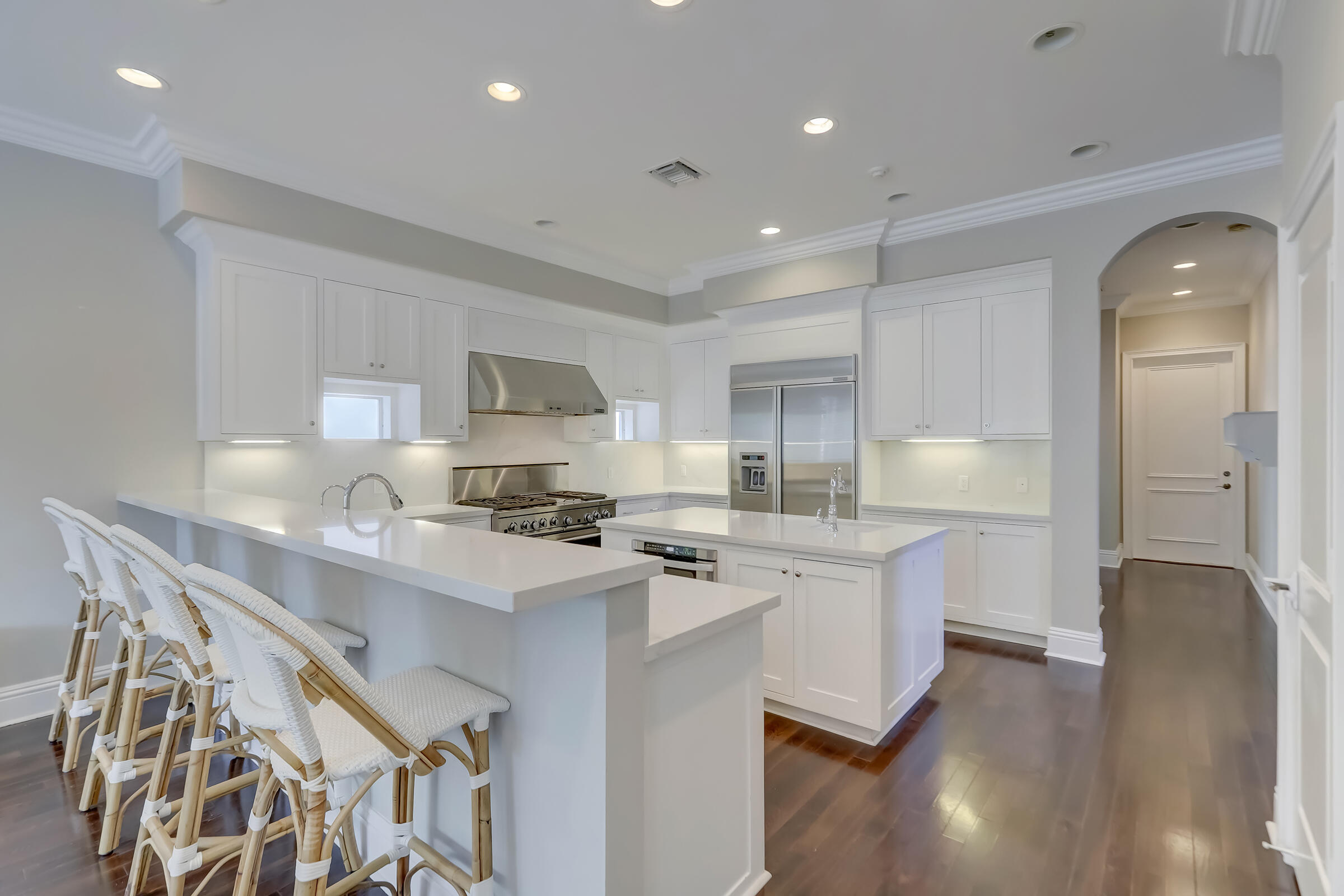 425 NE 11th Avenue
