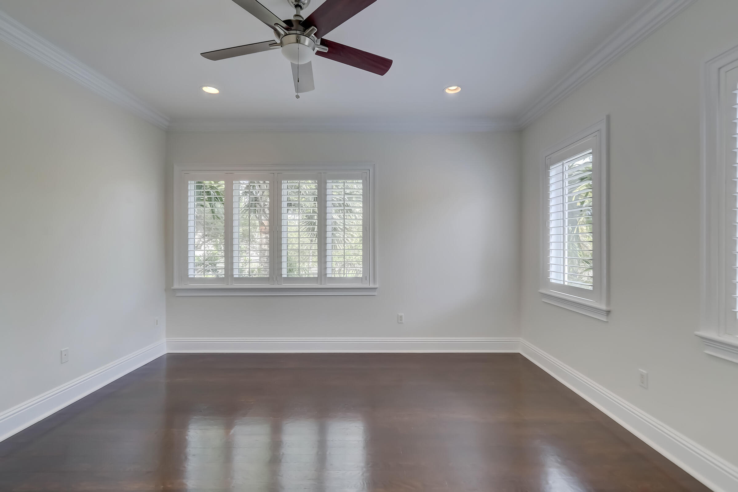 425 NE 11th Avenue