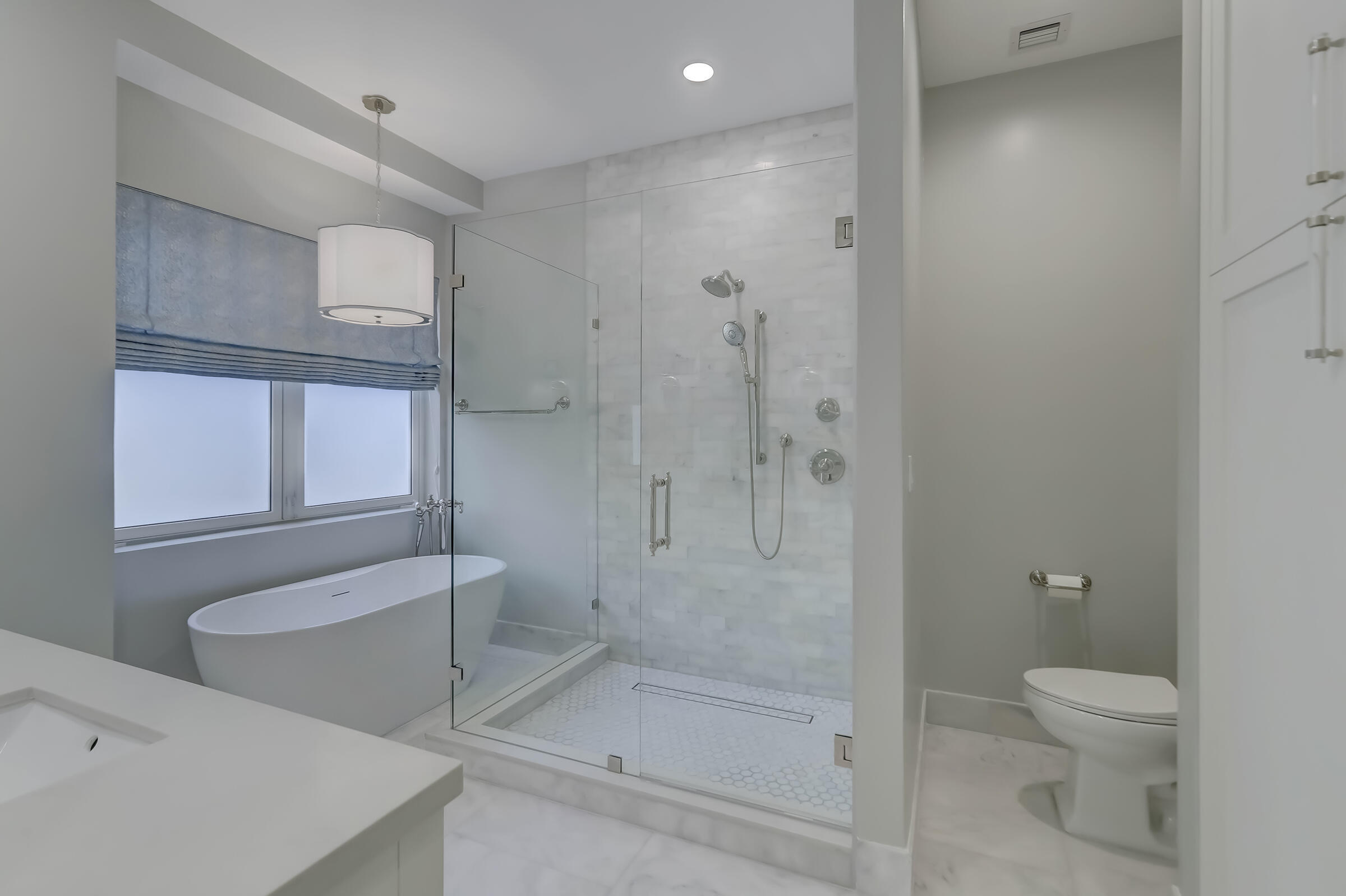 425 NE 11th Avenue