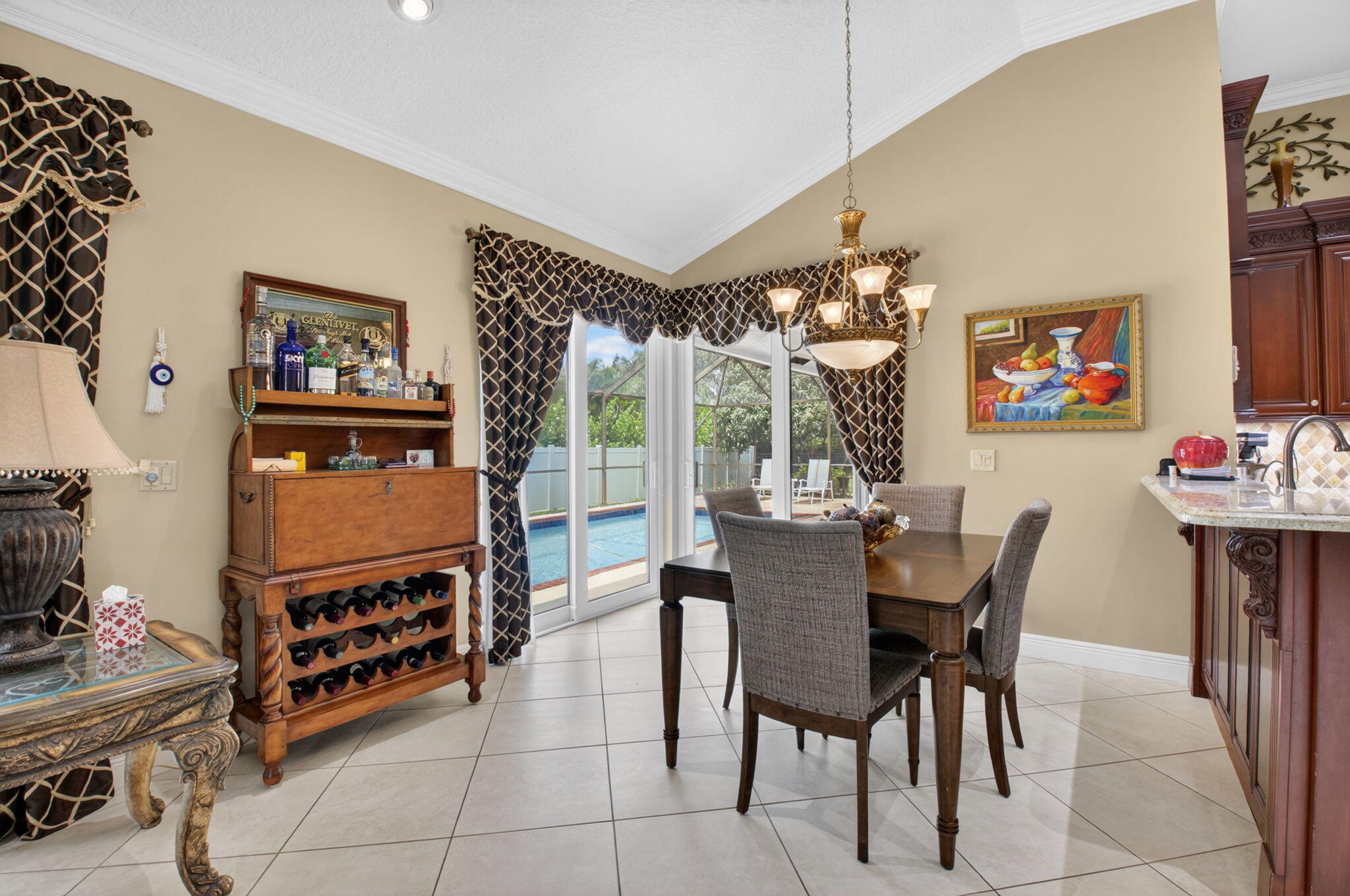 2931 NW 25th Way