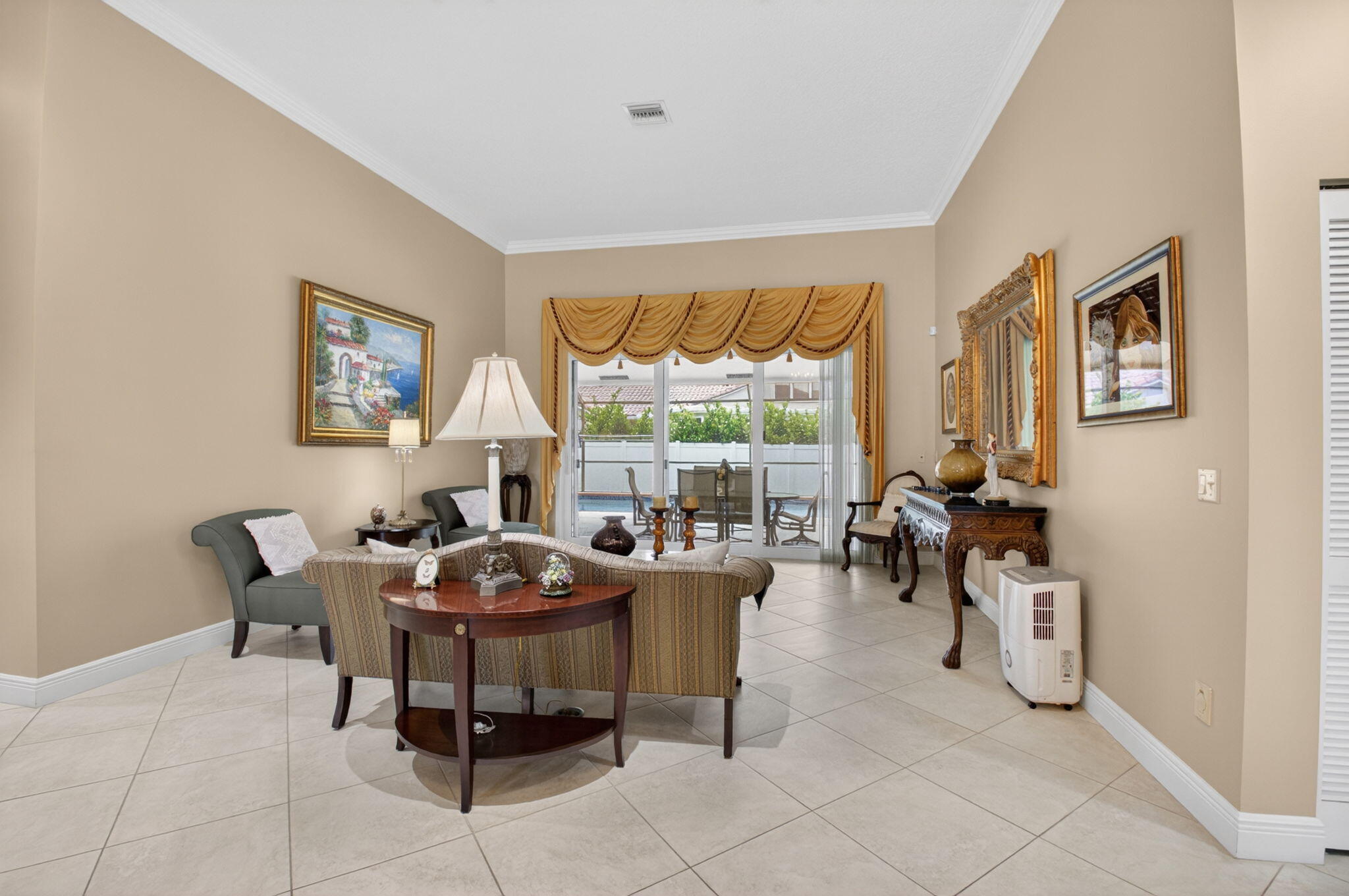 2931 NW 25th Way