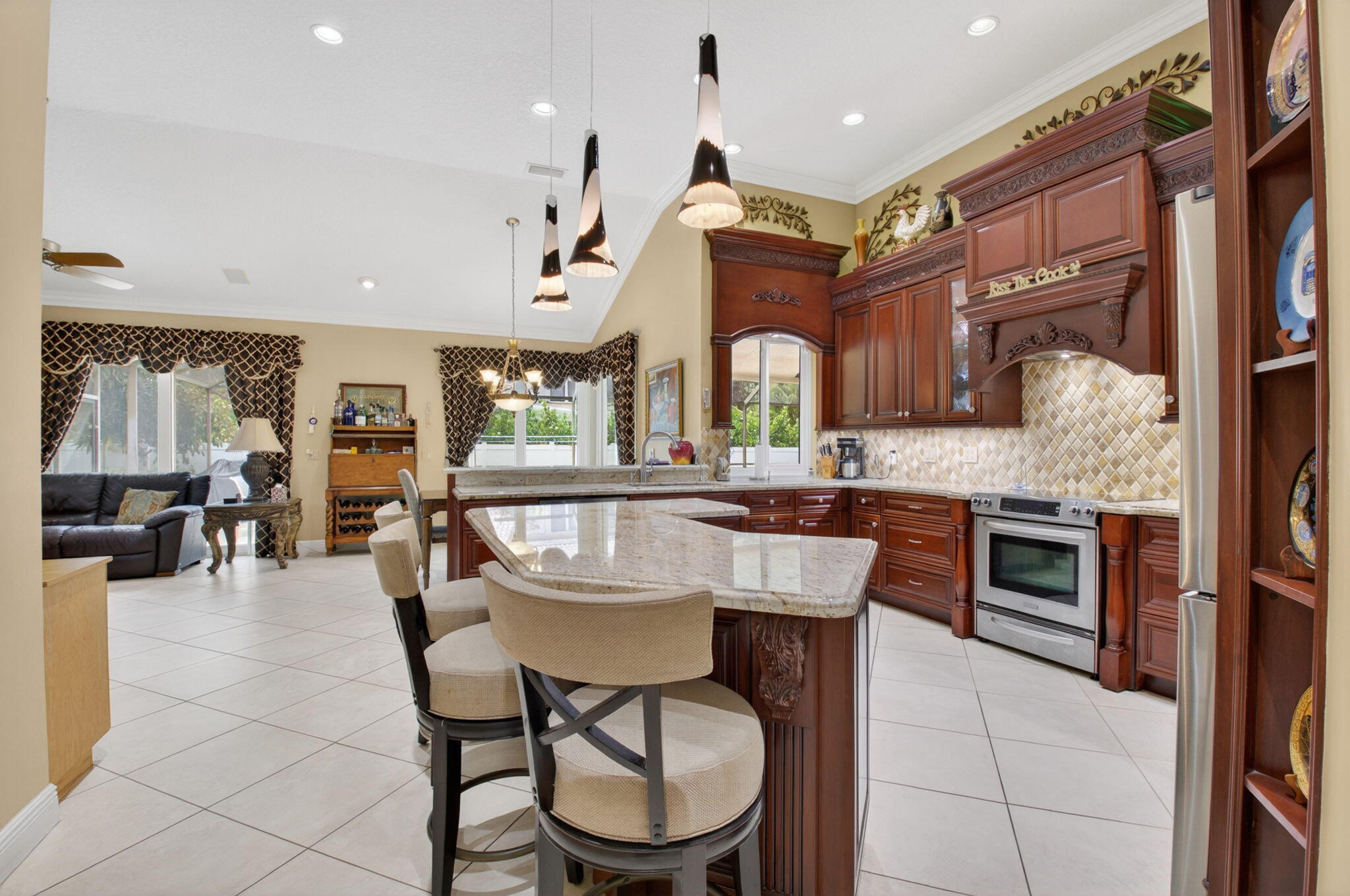 2931 NW 25th Way
