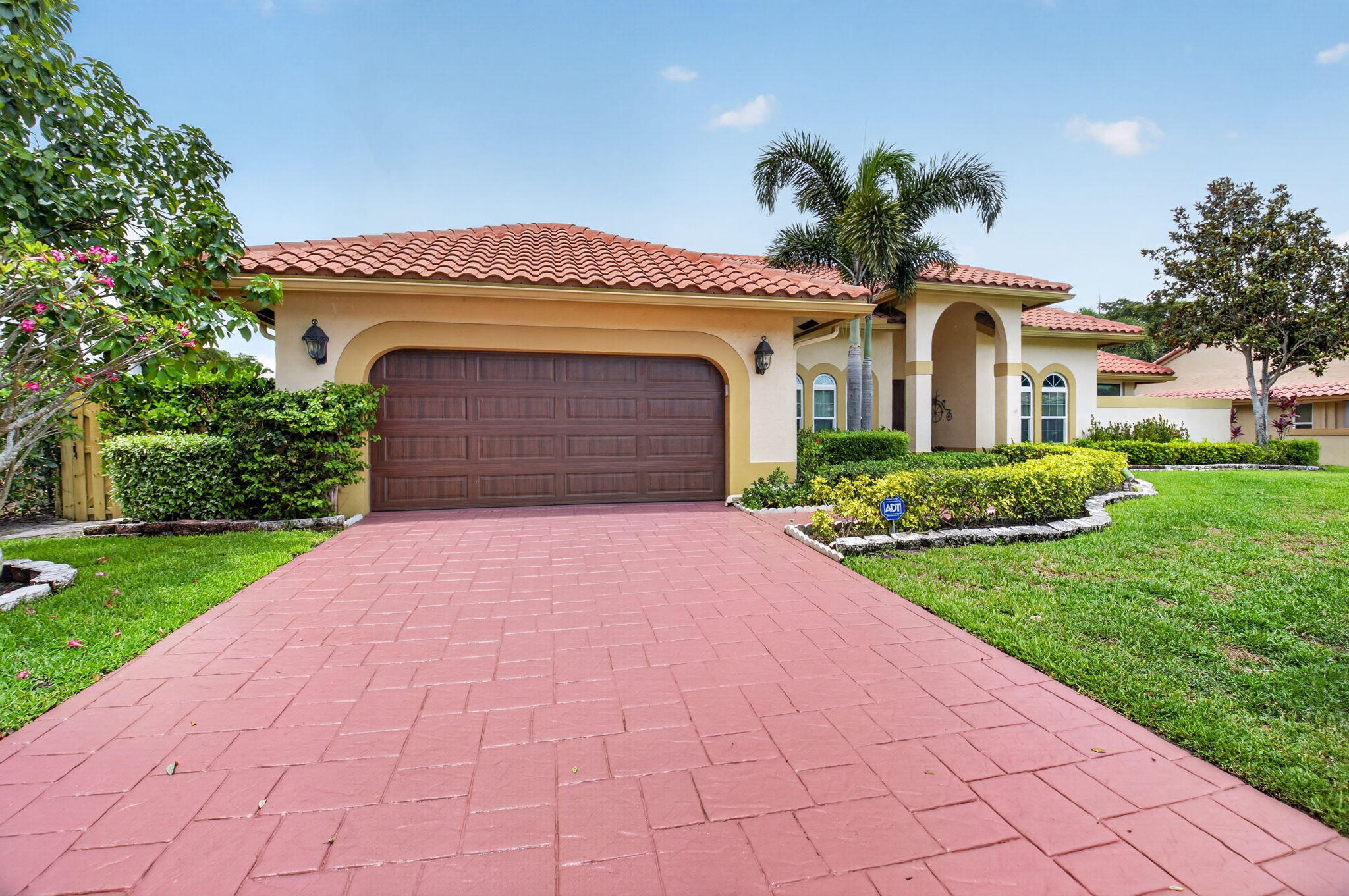 2931 NW 25th Way