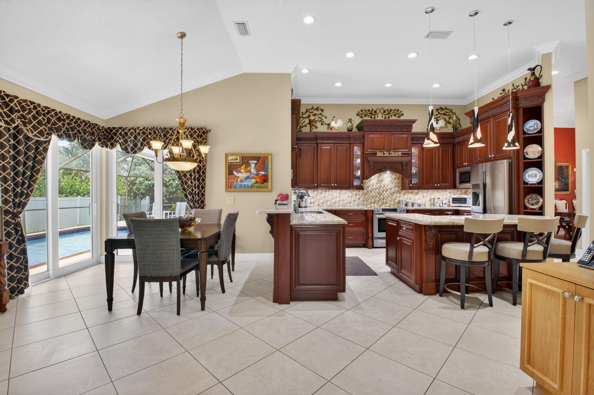2931 NW 25th Way