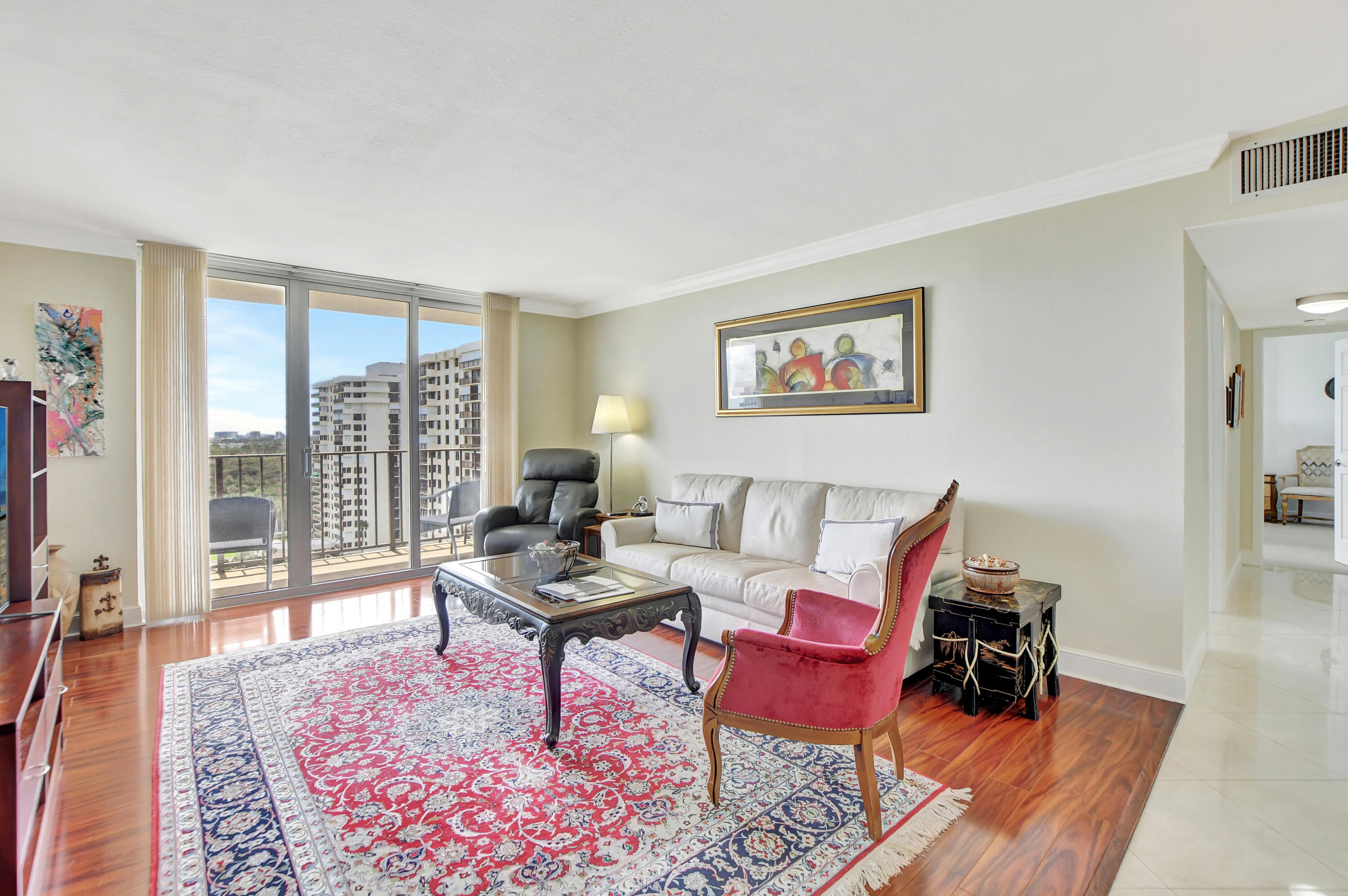 2121 N Ocean Boulevard 1405e