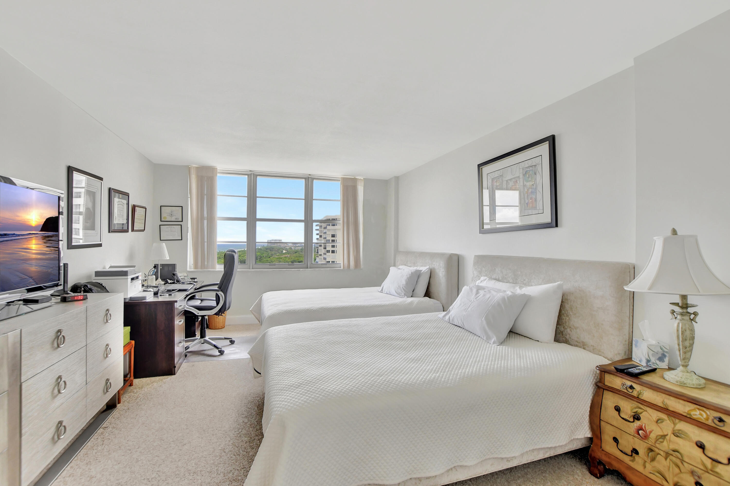 2121 N Ocean Boulevard 1405e