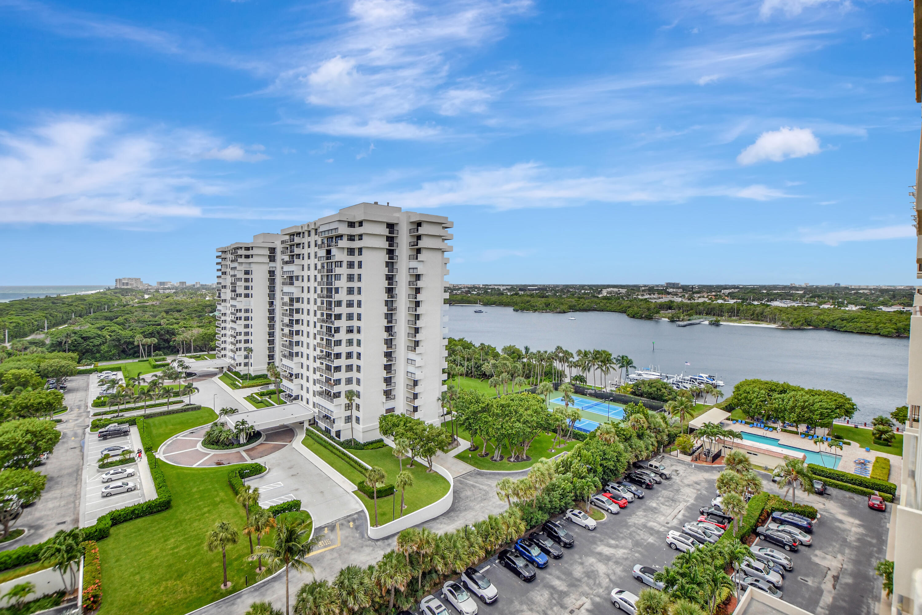 2121 N Ocean Boulevard 1405e