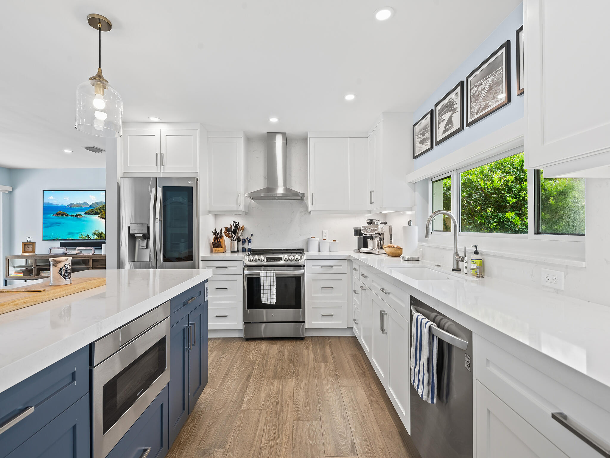 2421 NE 50th Street