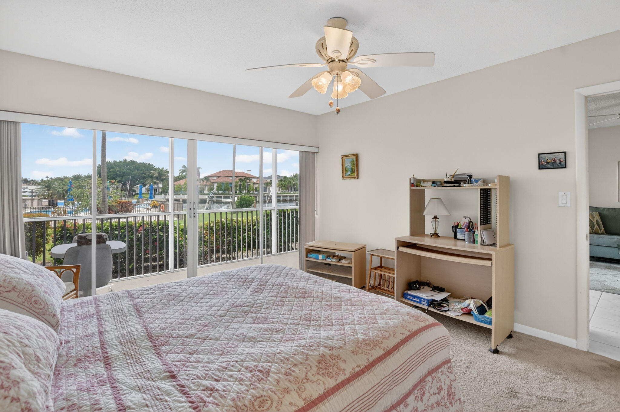 400 N Federal Highway 107