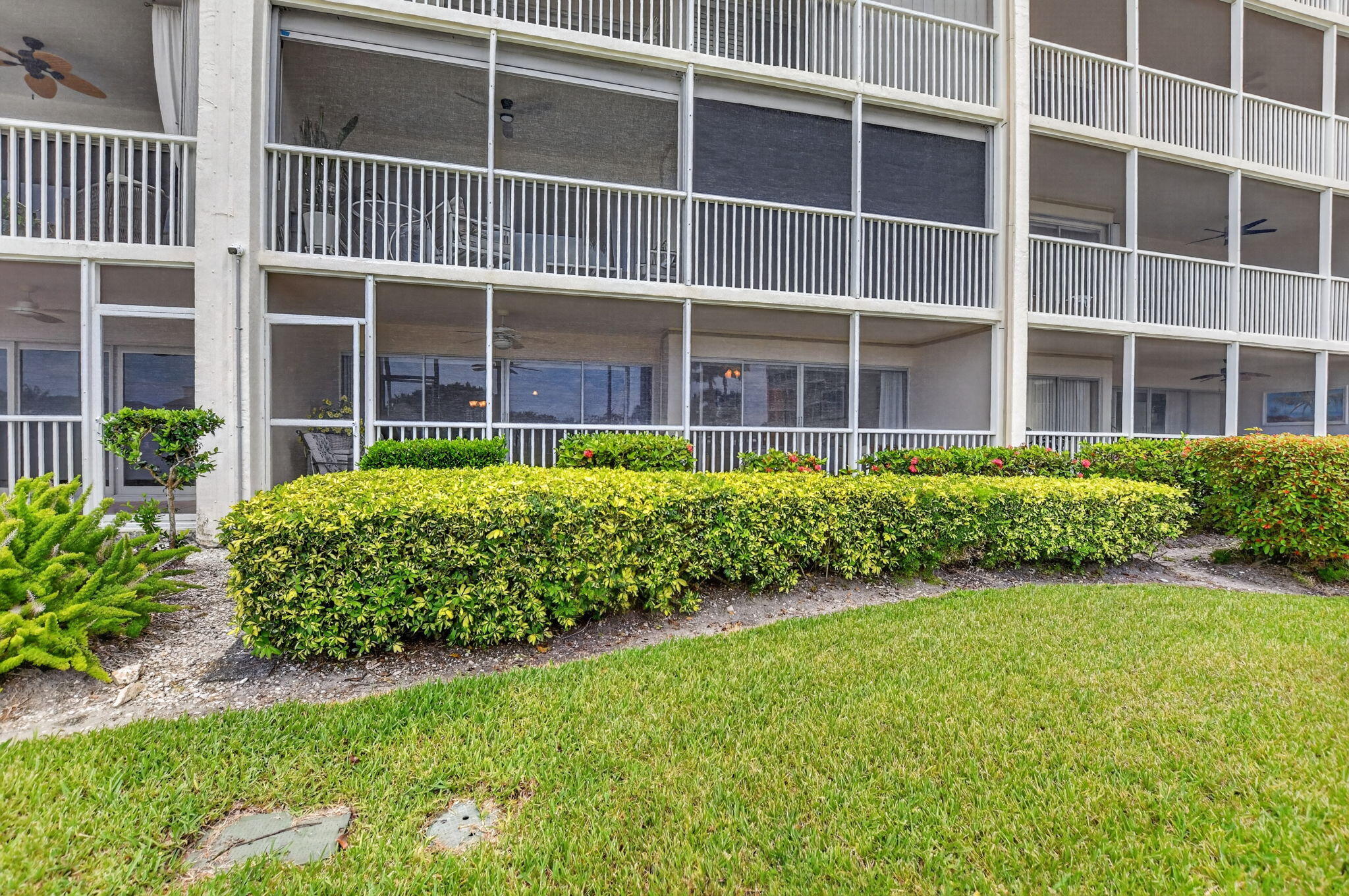 400 N Federal Highway 107